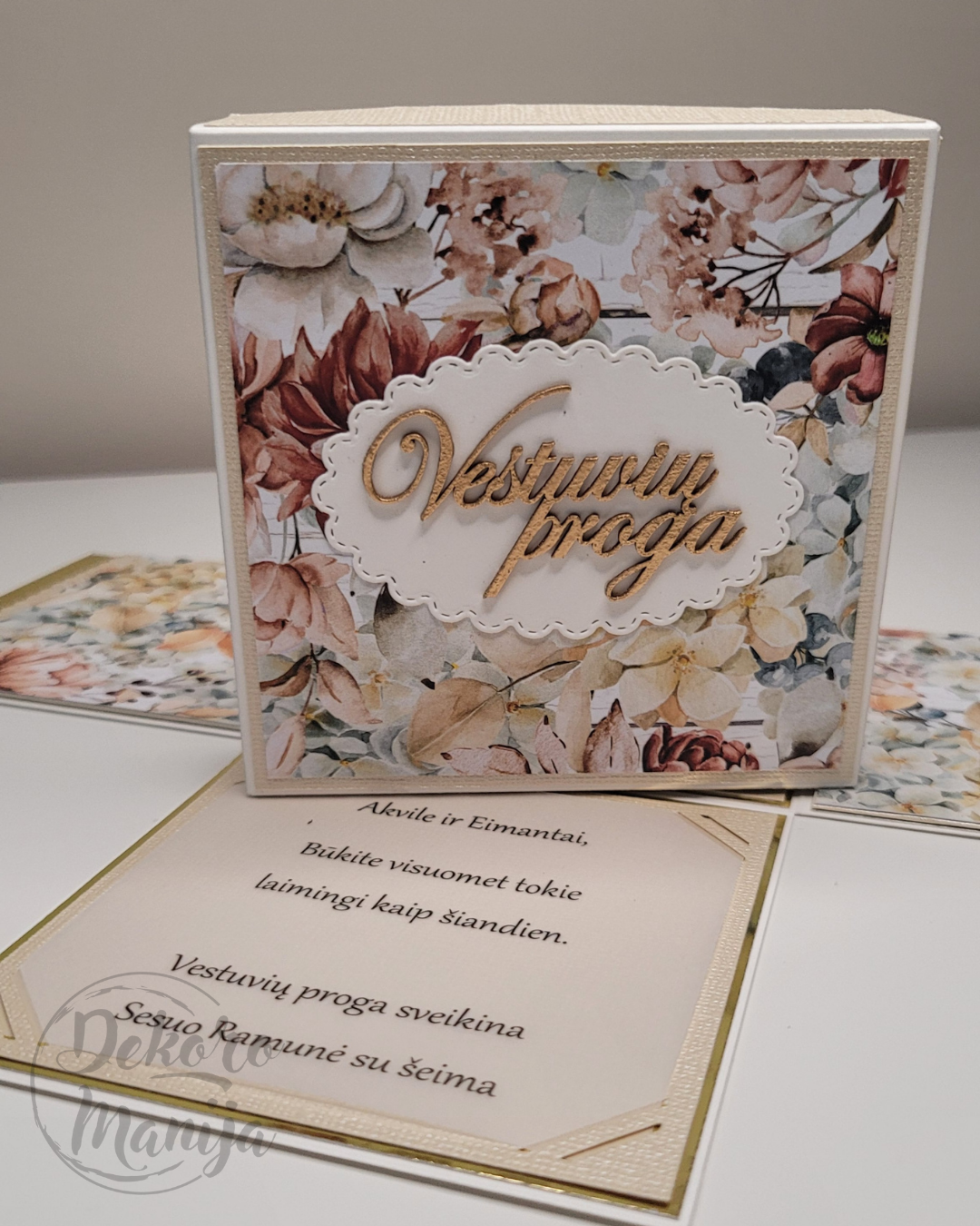 Išskleidžiama dėžutė