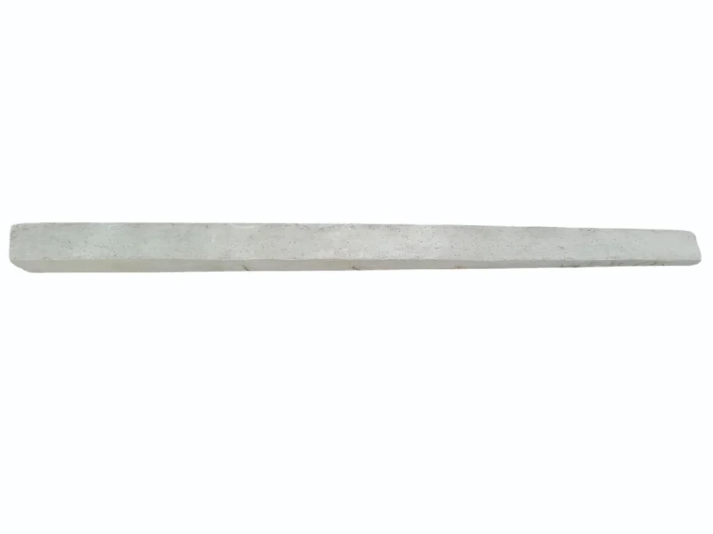 7 Feet Rectangular Grey Fencing Pole
