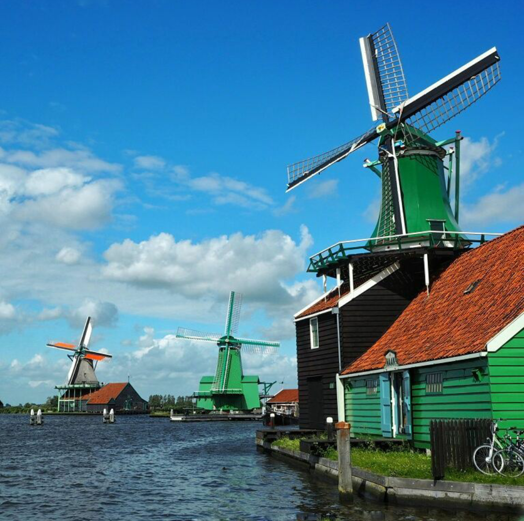 DAL 02 al 07/08/26 - TOUR 4 GIORNI: AMSTERDAM, VILLAGGI OLANDESI, BRUGES E BRUXELLES