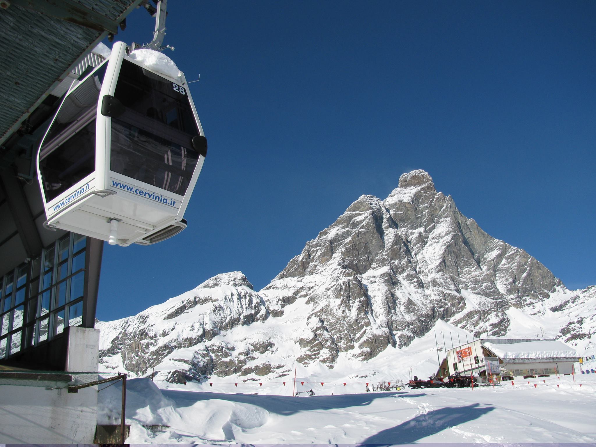 05/01/26 - Tra le vette e il cielo: la magia di CERVINIA!