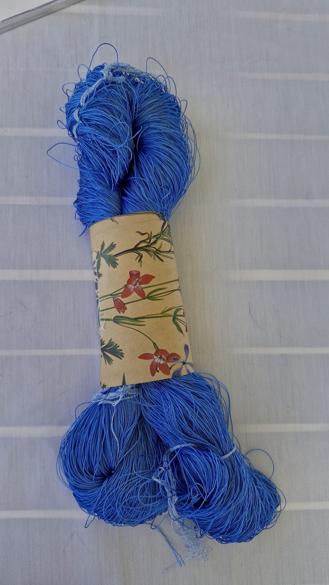 IB0118 Madeja de seda azul