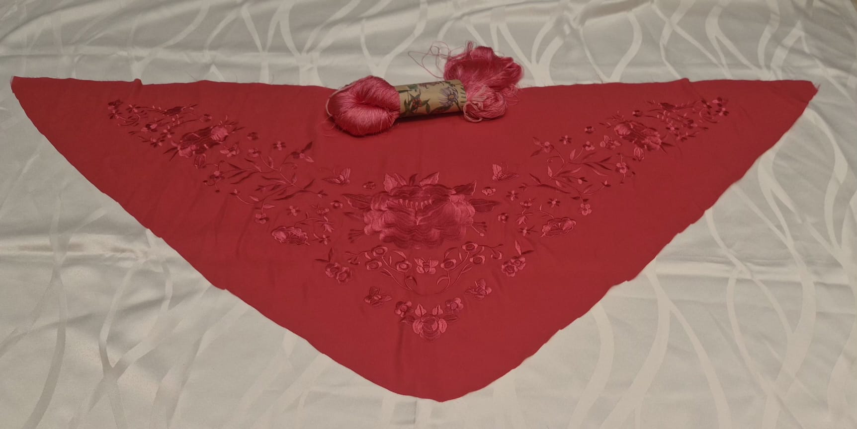 Kit mantoncillo mas seda rosa chicle