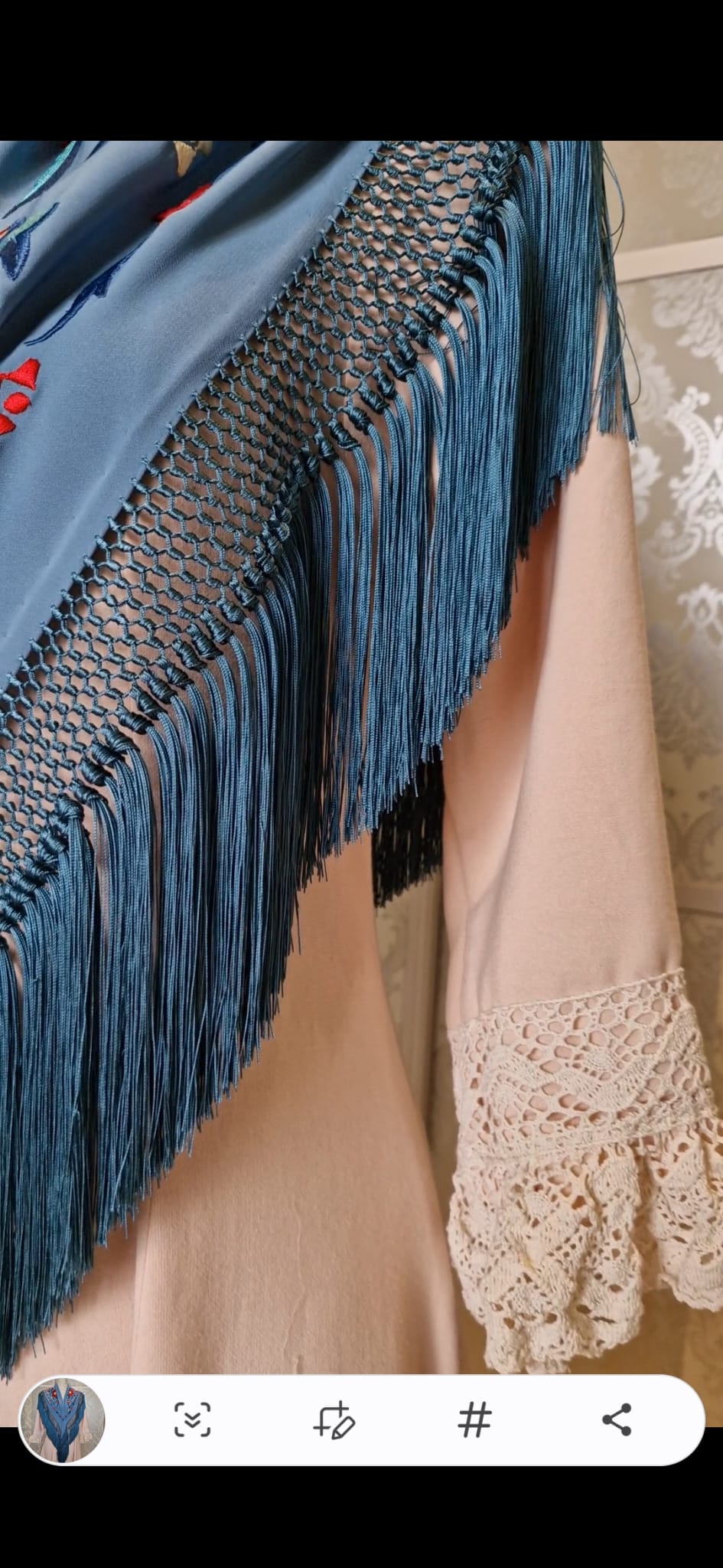 Mantoncillo celeste empolvado