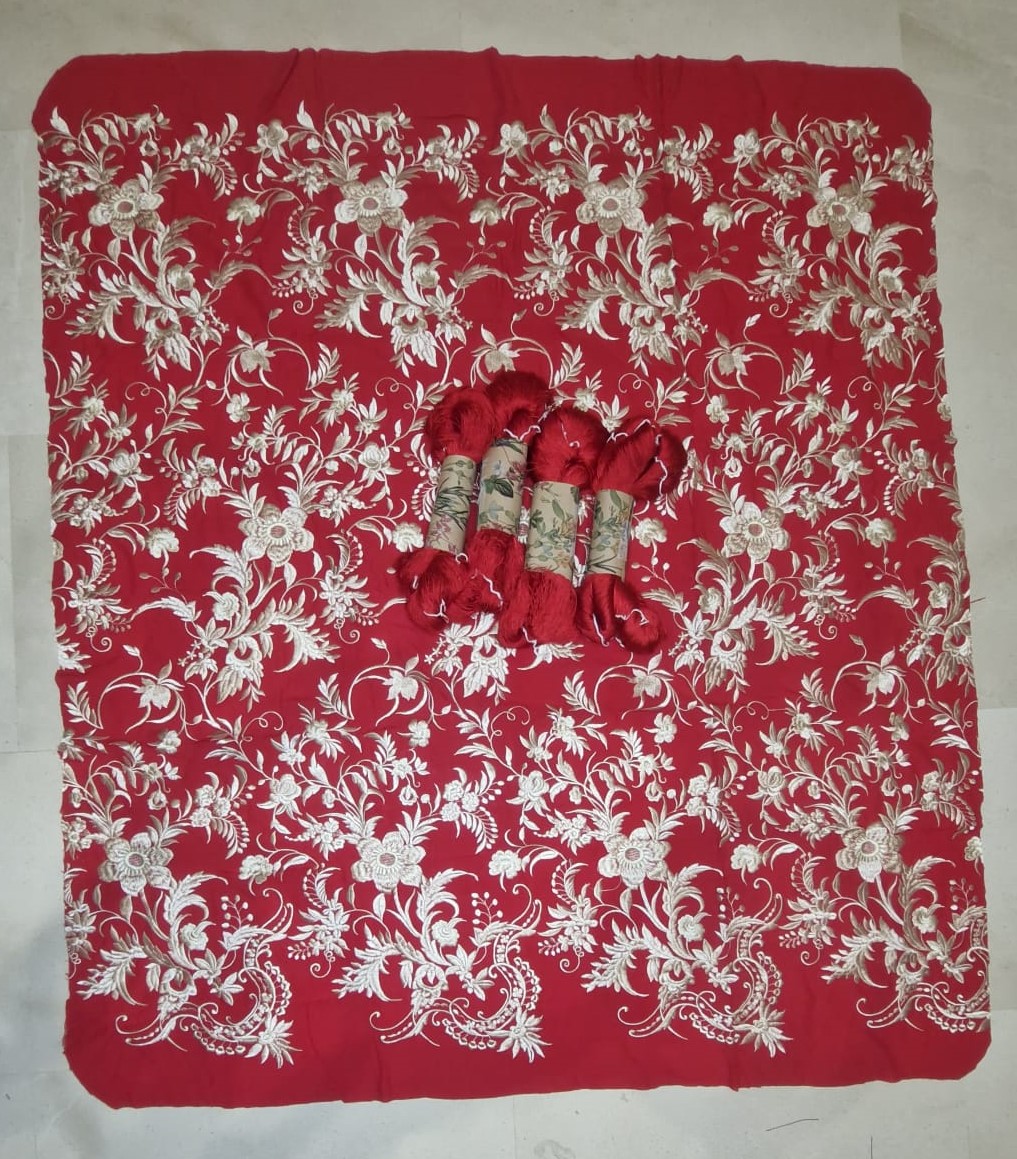 Kit Maton cuadrado mas madejas de seda