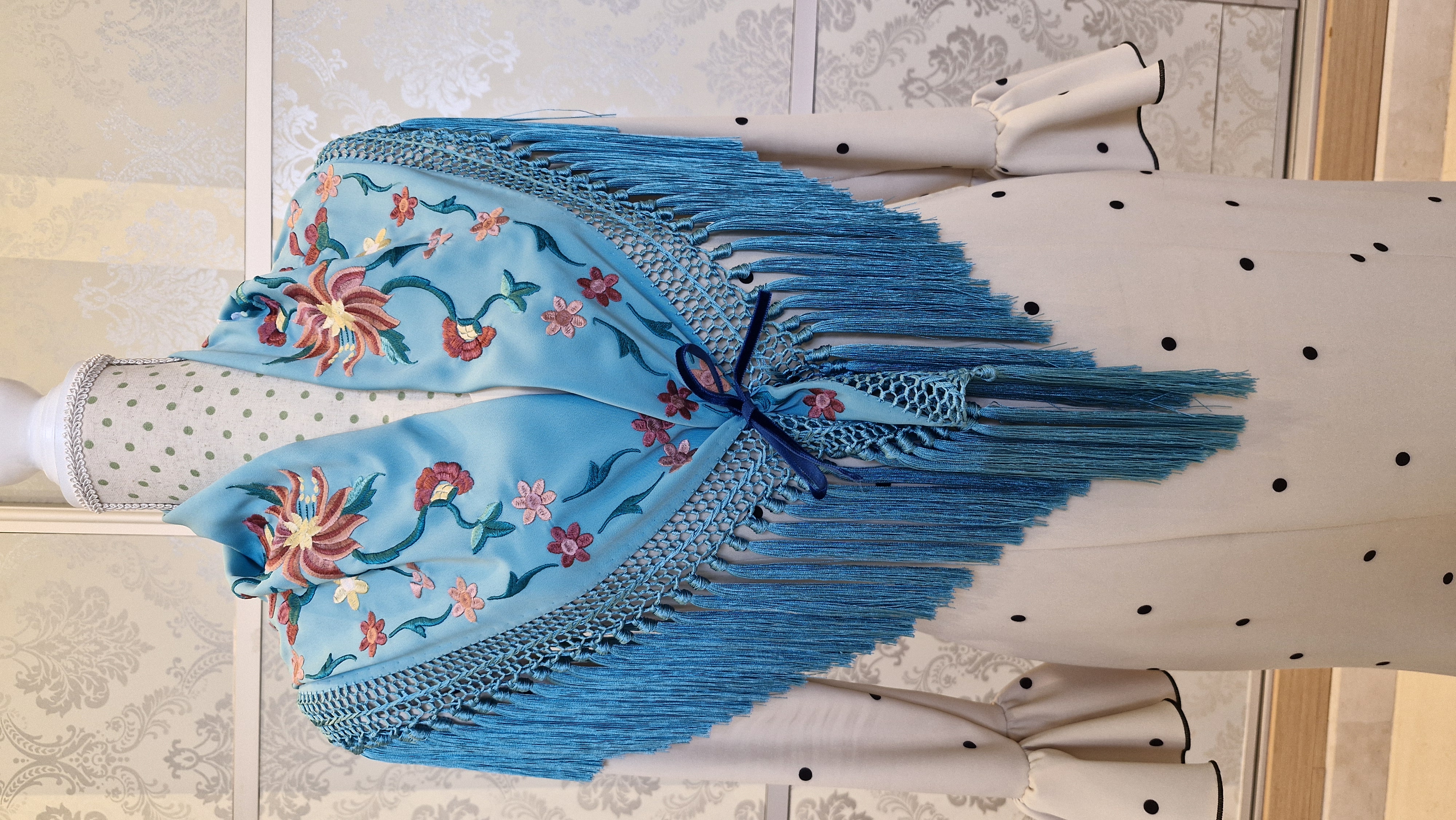 Mantoncillo celeste aguamarina