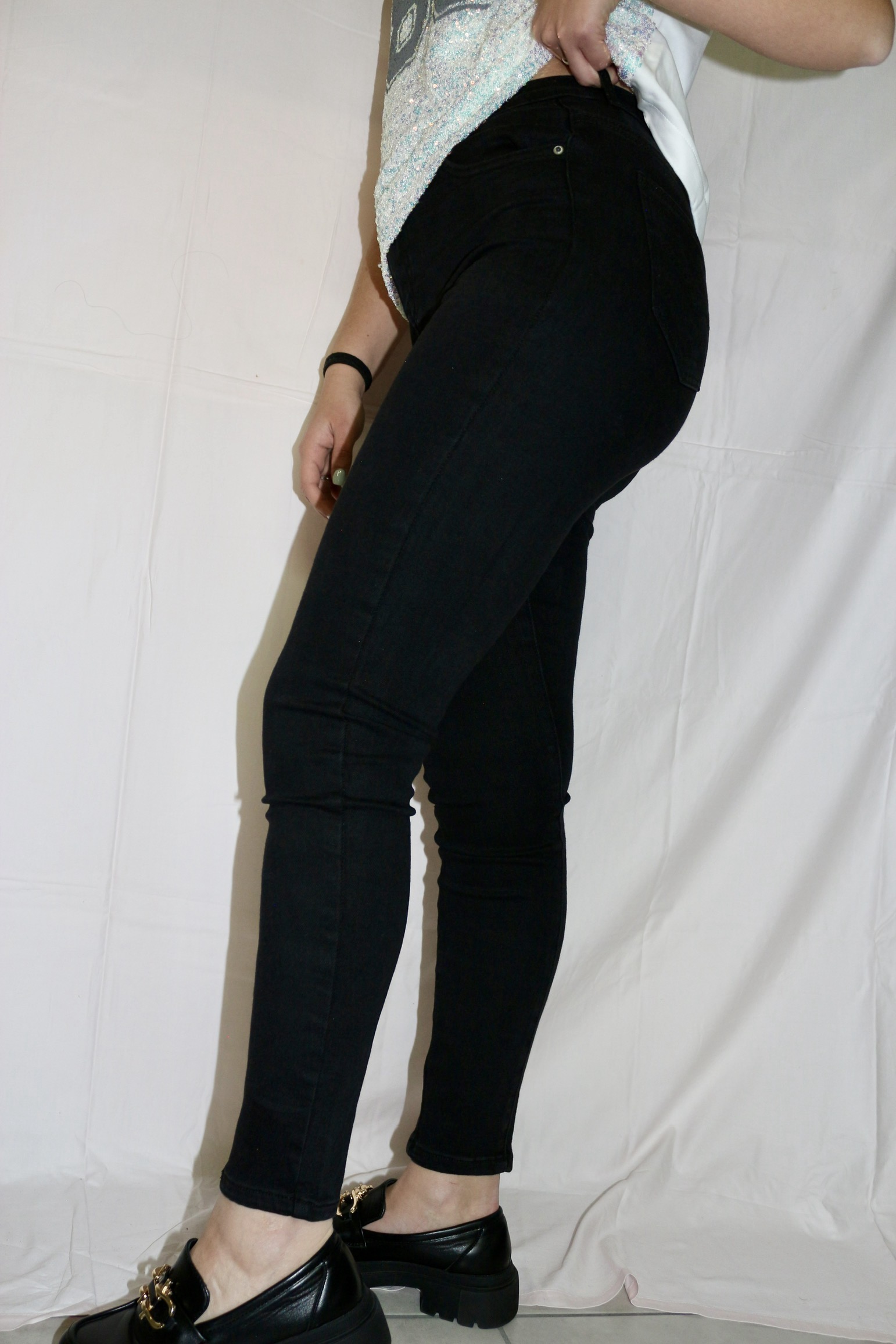Black Skinny Jeans