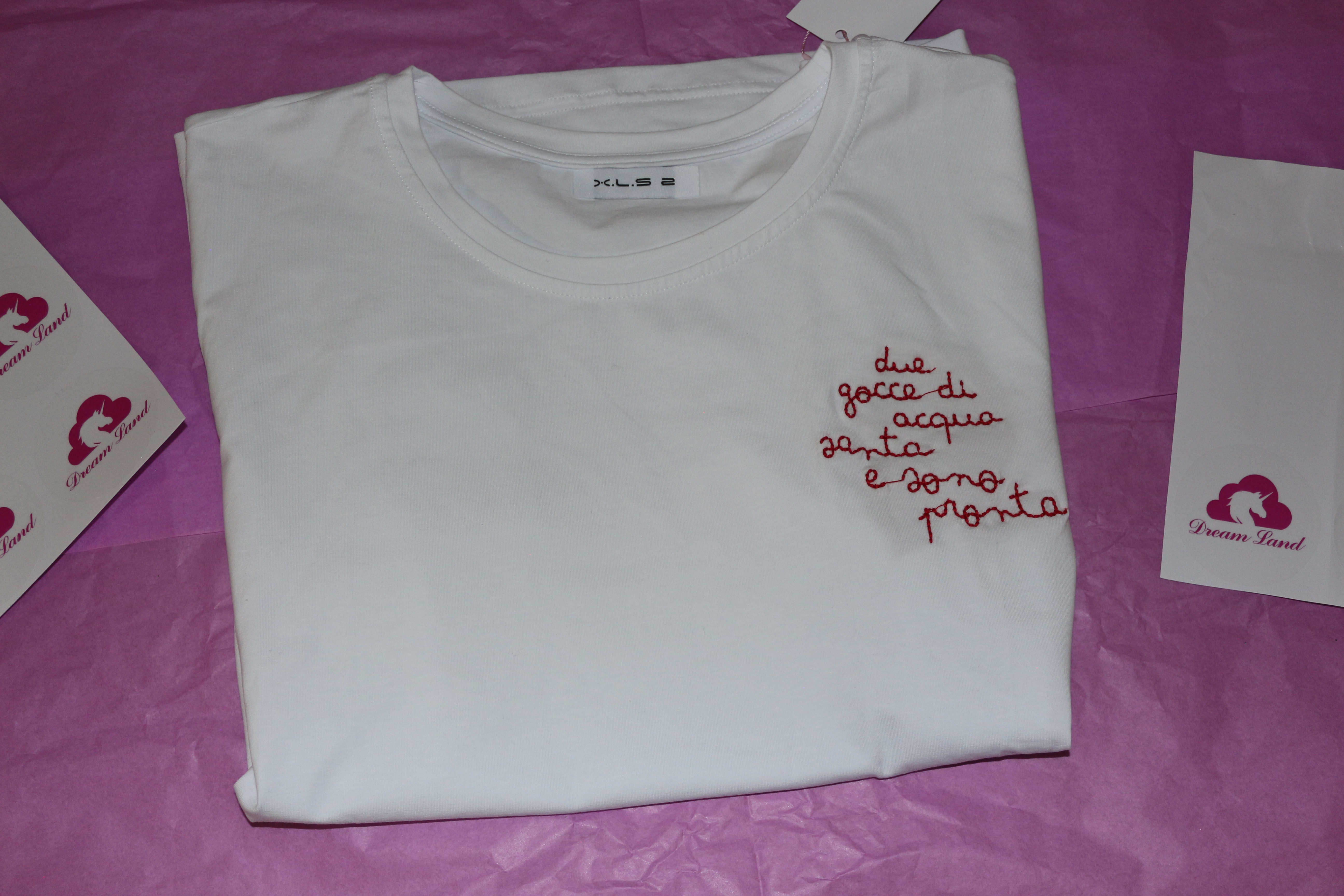 T-shirt Due gocce d’acqua santa