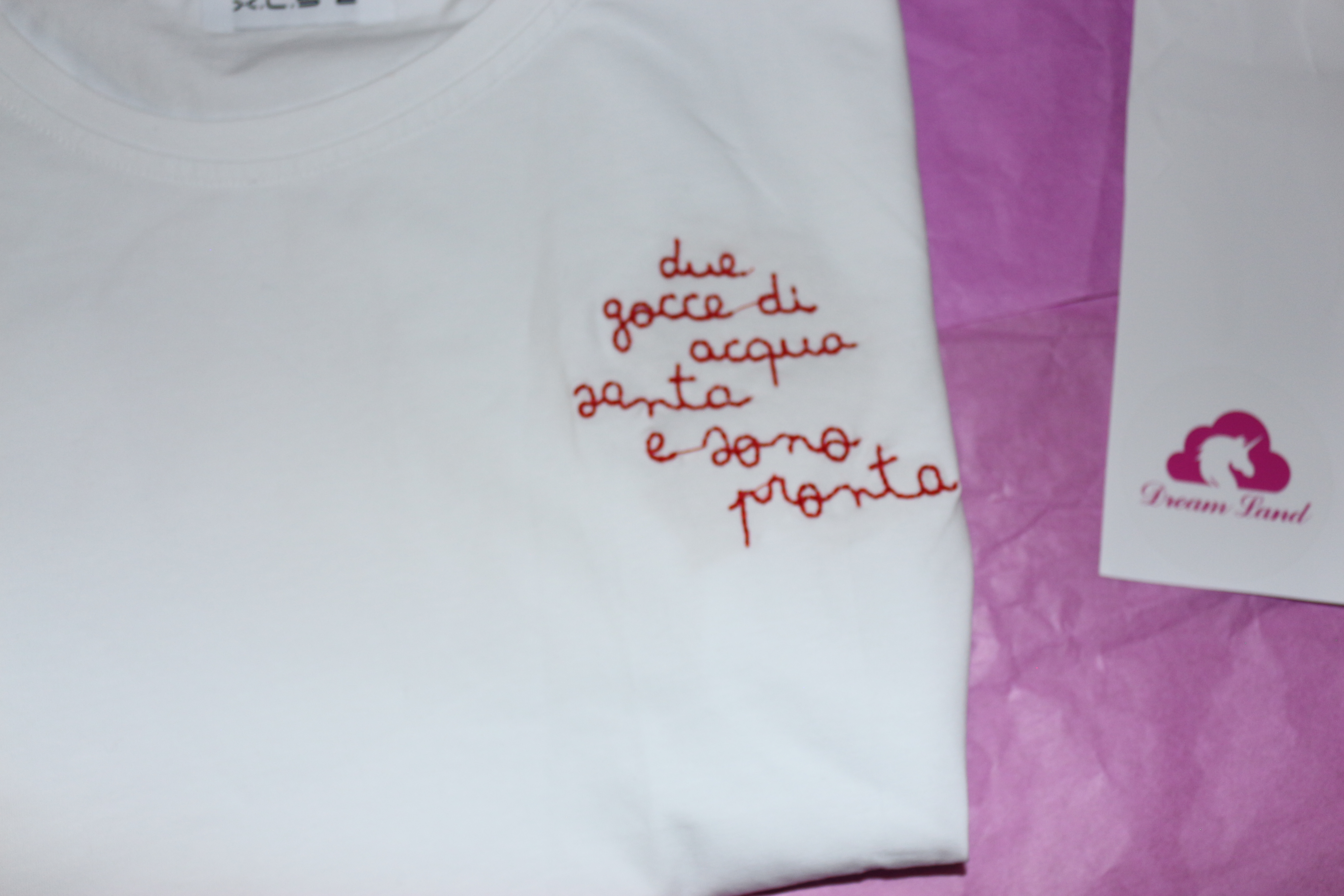 T-shirt Due gocce d’acqua santa