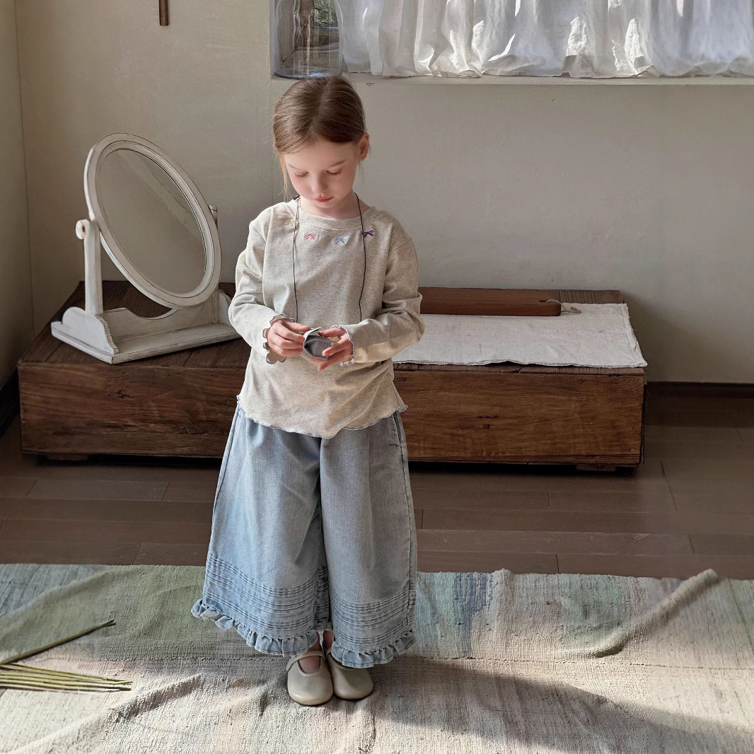 Wide-Leg Denim Pants