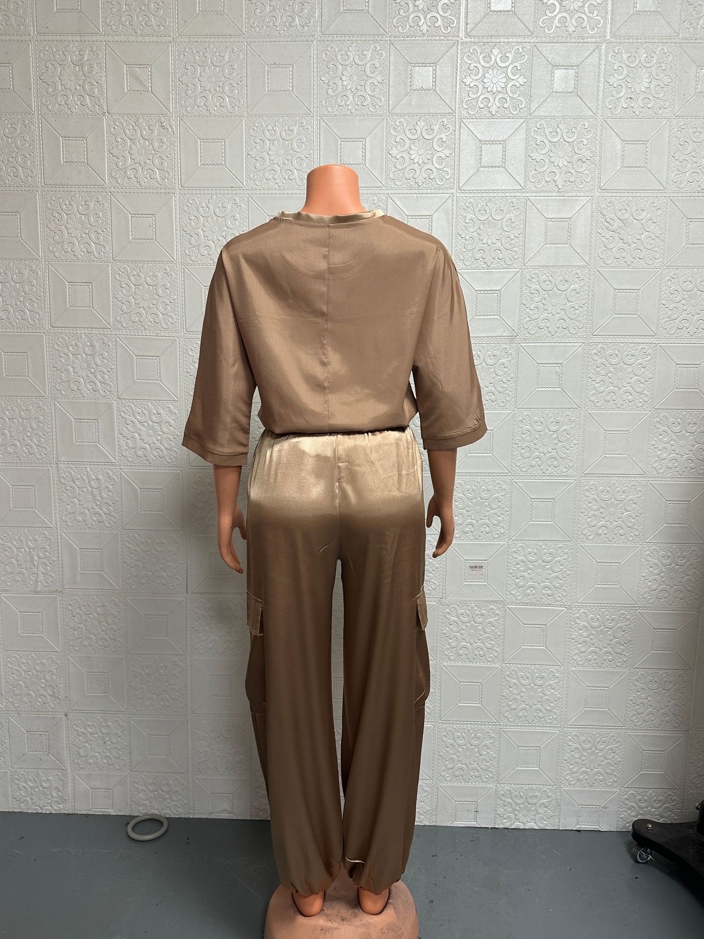 Ladies Smooth Satin Half Sleeve Top Pants Set Two-piece Set