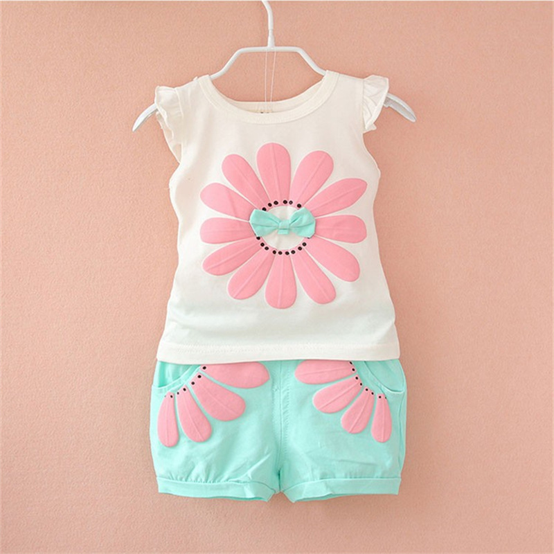 Children's Wear Summer Wear Girl's Summer Cartoon Flower Vest Set Baby Girl's Shorts Two-Piece Fashionable