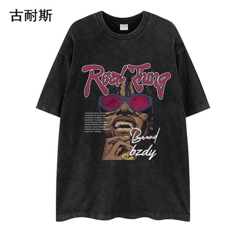 Graphic American retro-style cotton T-shirt!