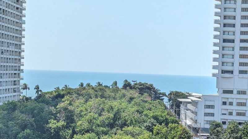 Tengerre néző, modern lakás eladó Jomtien Beach-nél