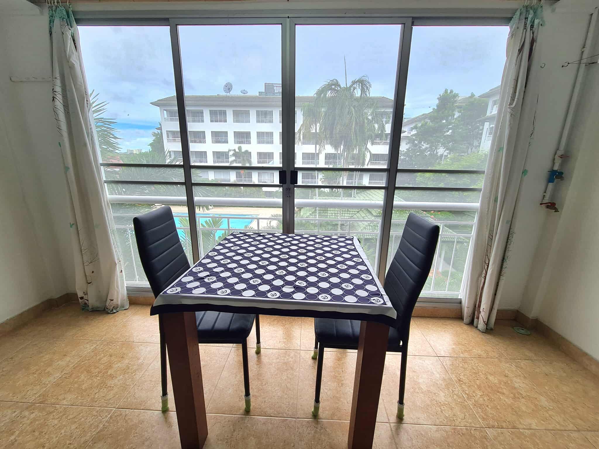 Eladó stúdió lakás Baan Suan Lalana, Jomtien közelében