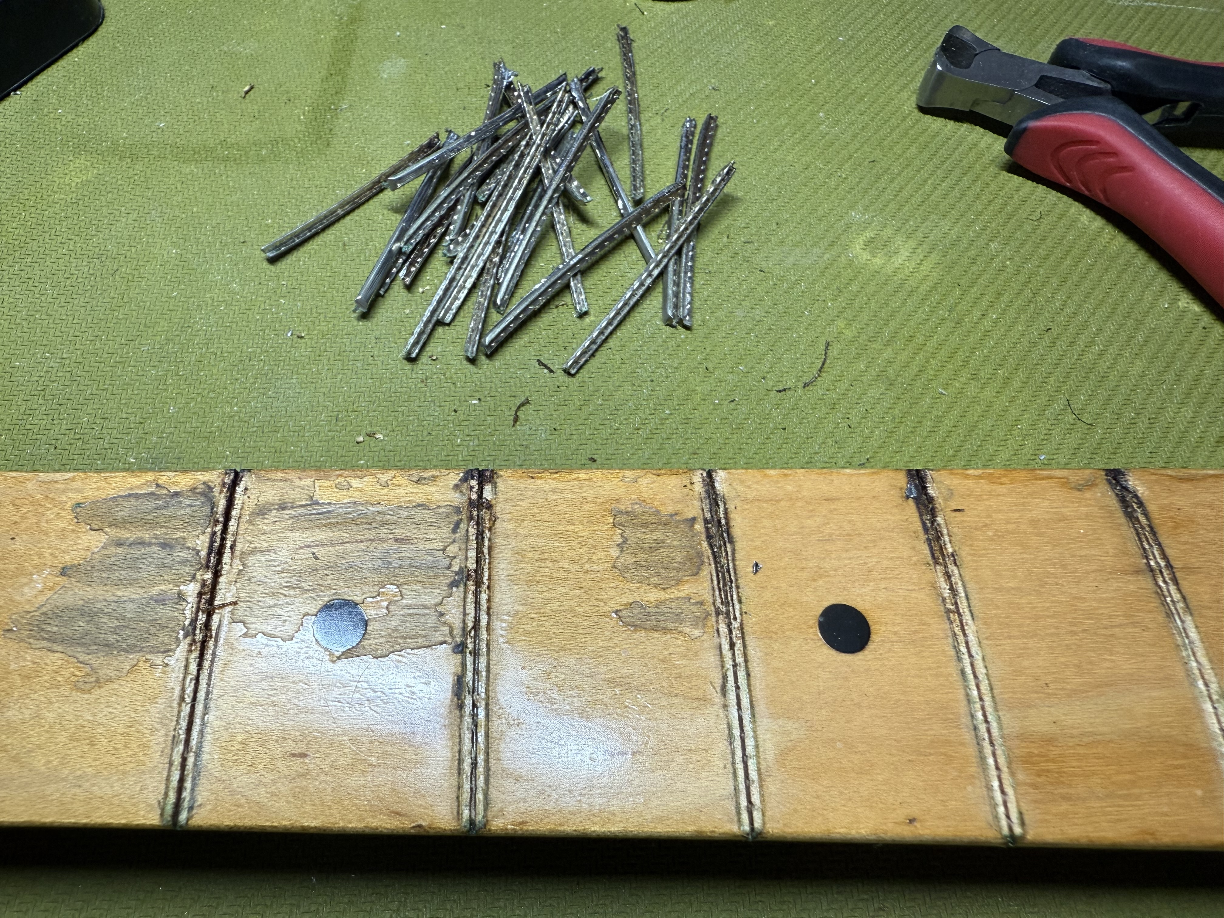 Re-Fret Service