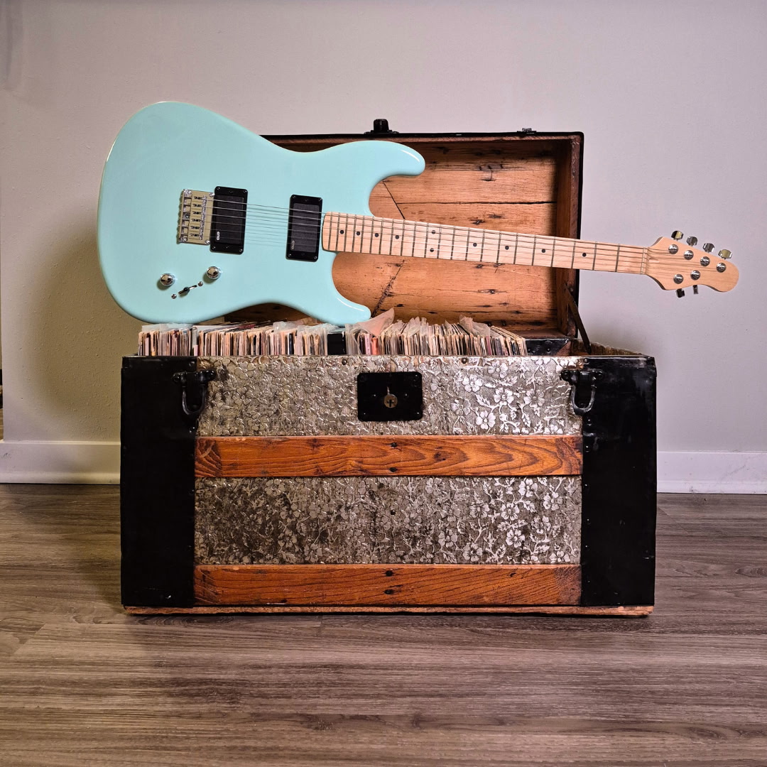 PG4 - Penguin Guitar Co. - "Angry Surfer"