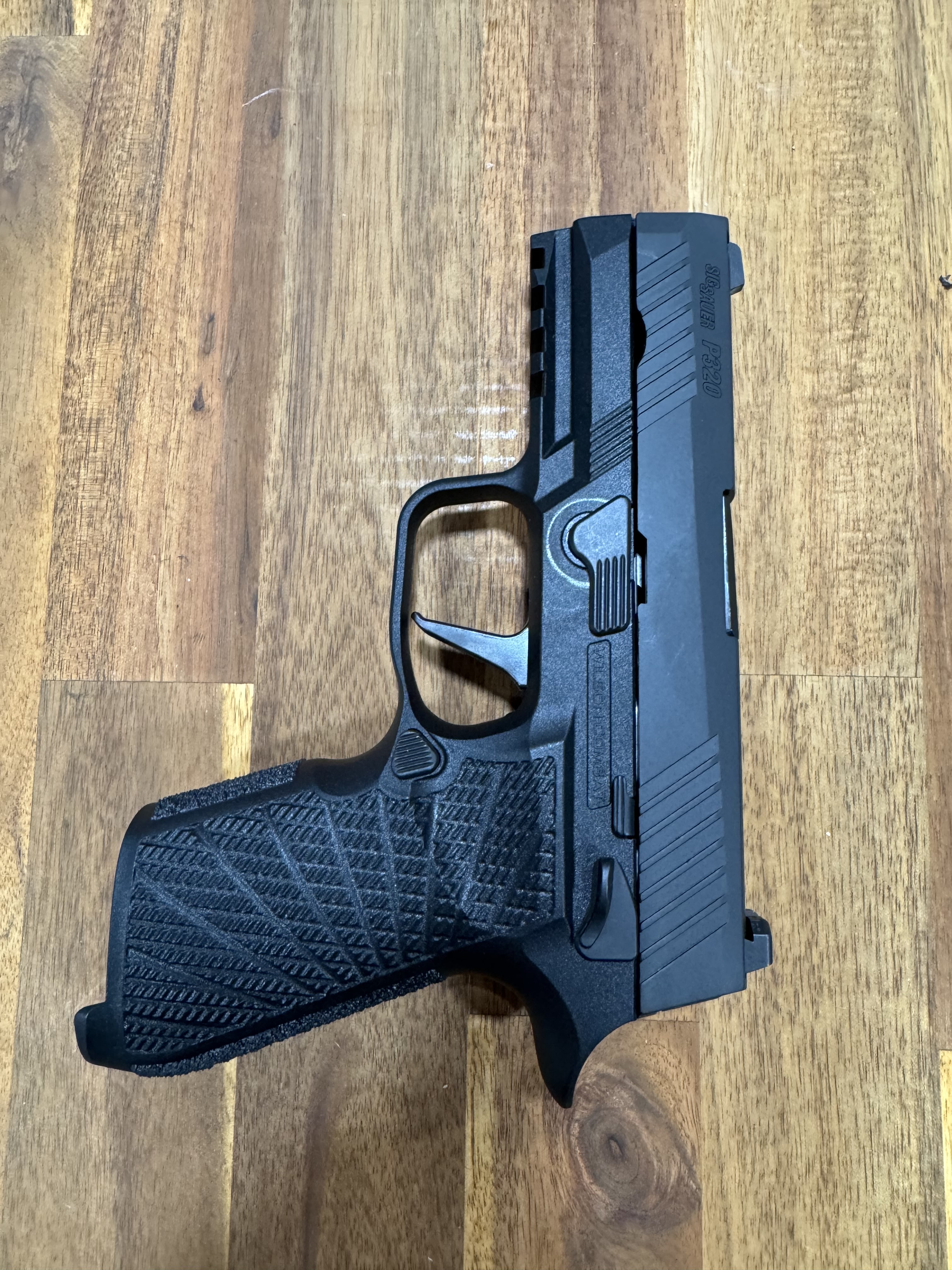 Sig Sauer P320 Compact 9mm Pistol