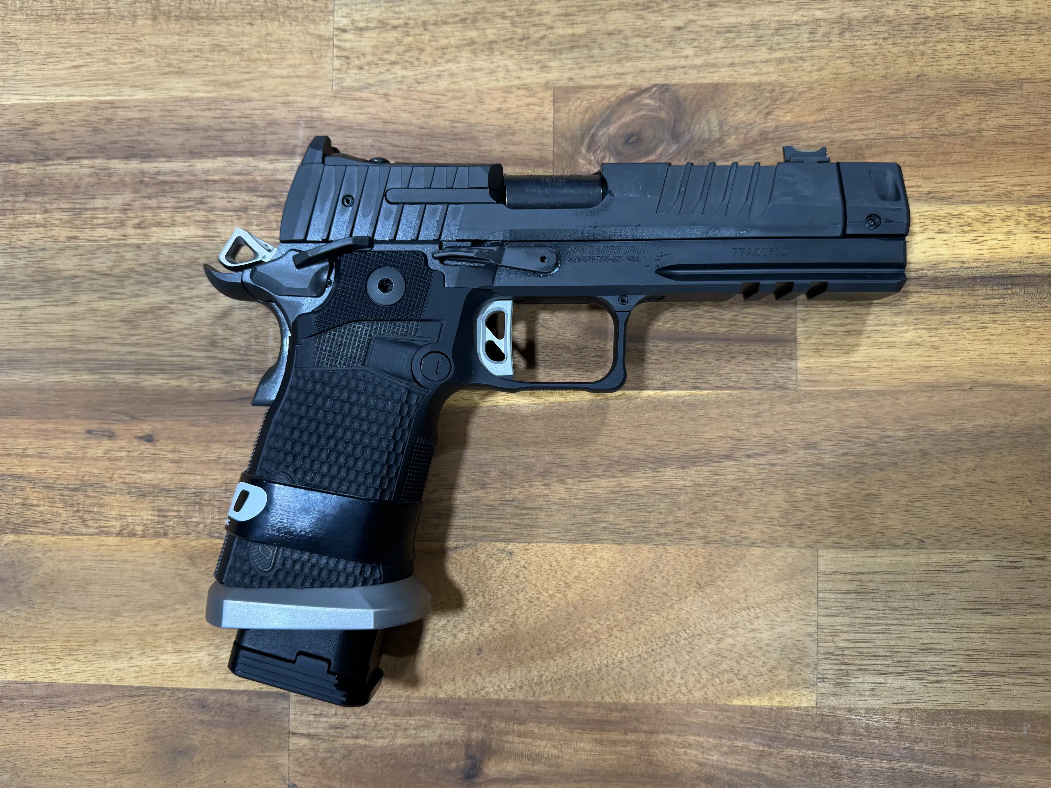 SIG Sauer P211-GTO 9mm