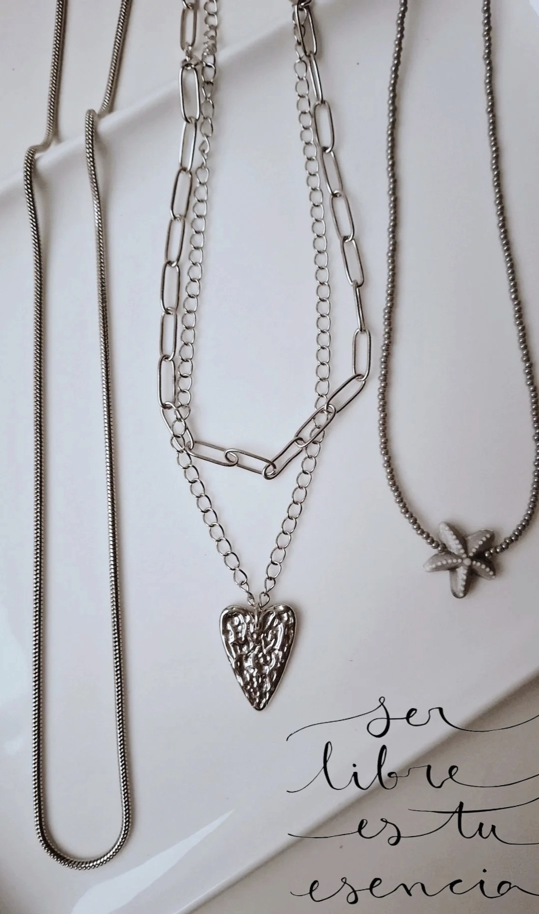 Collar triple plateado