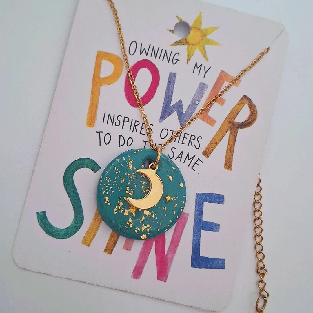 Collar doble universo azul