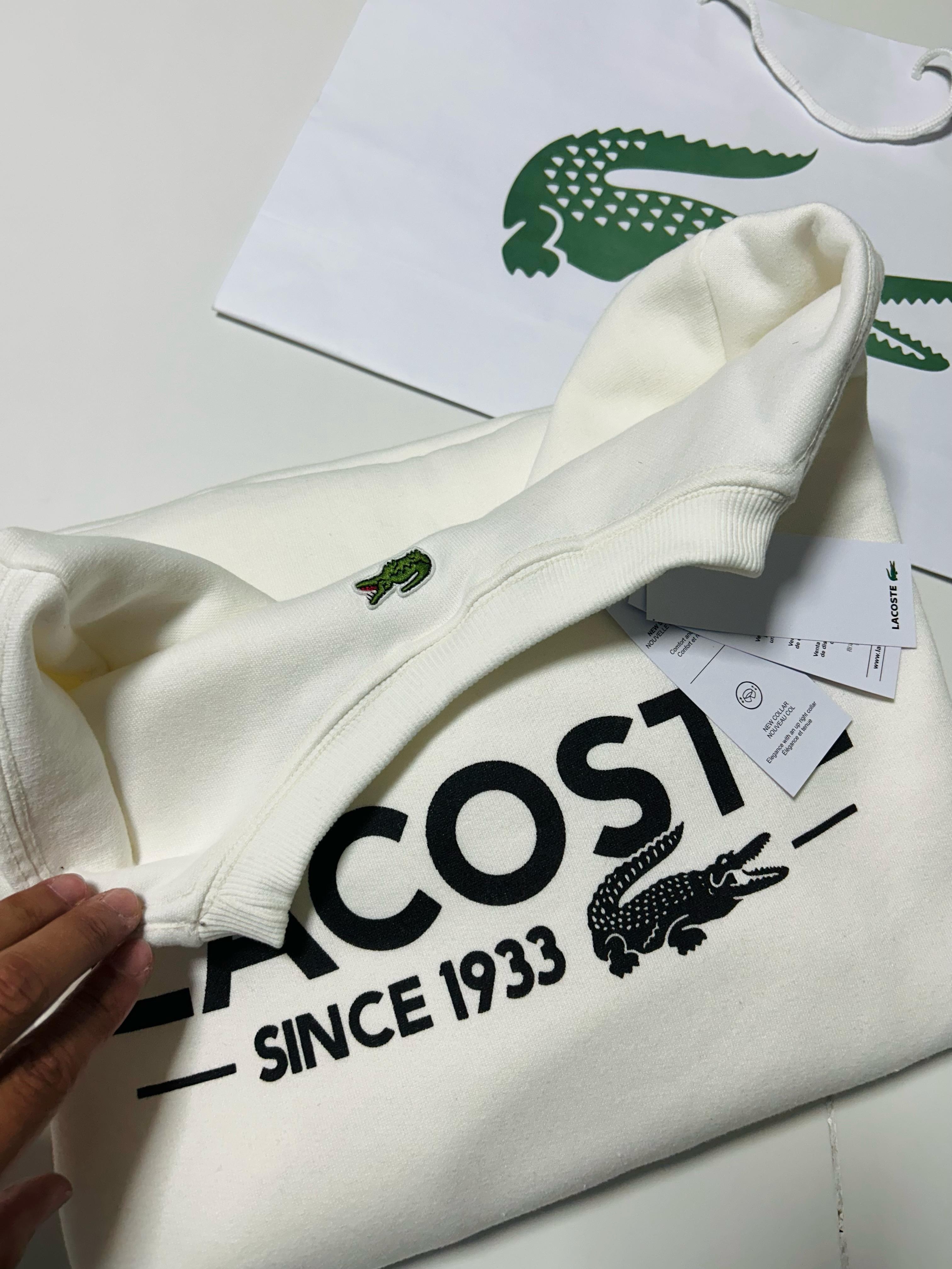 Blusa modelo estampa 1933