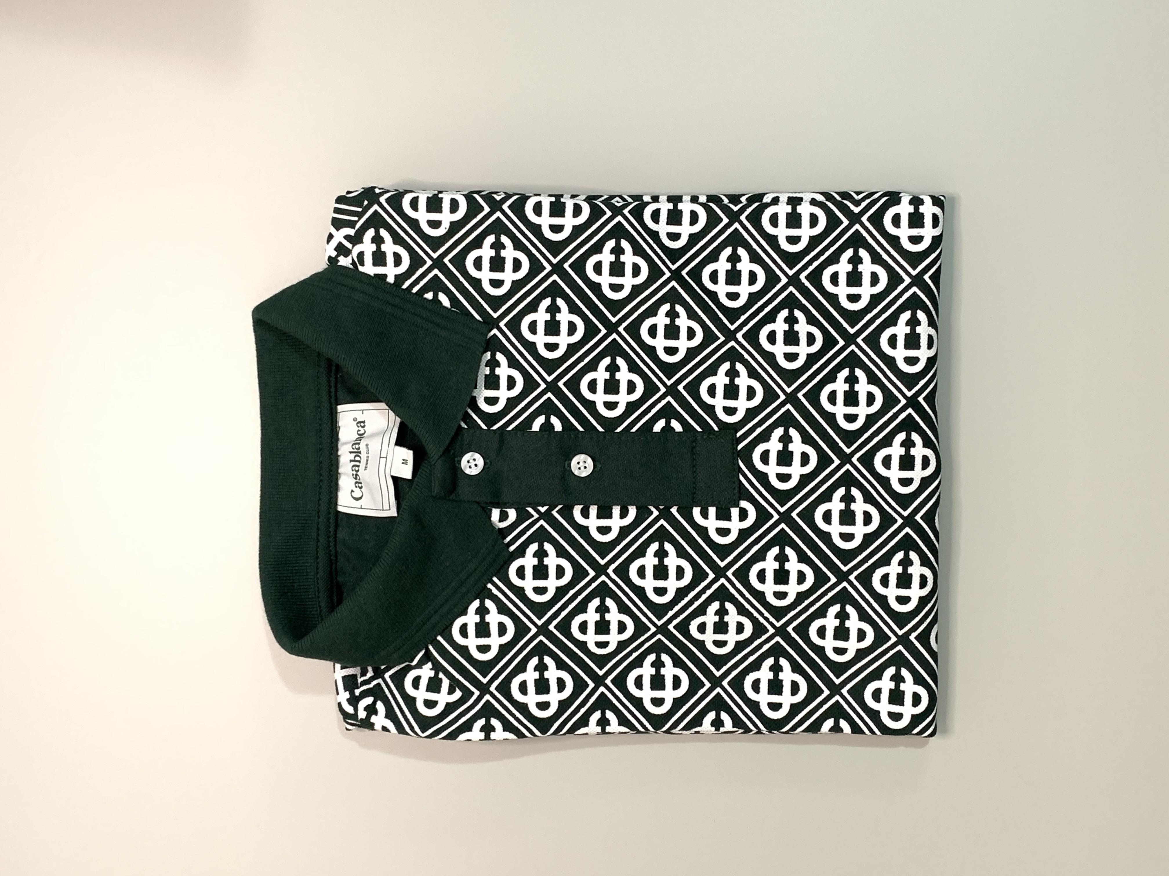 Polo monograma, casablanca 