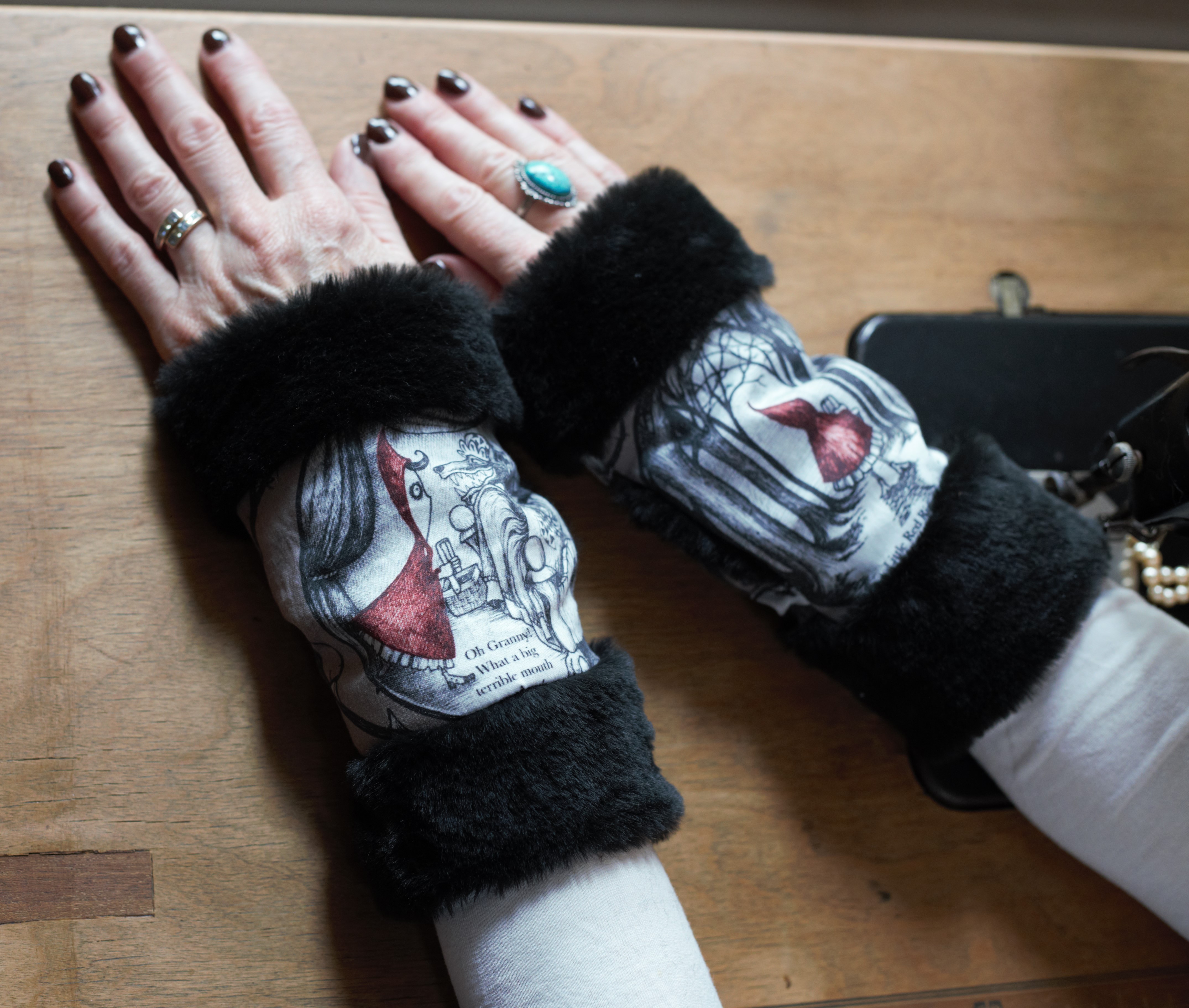 Mitaines Loup y es-tu ? 