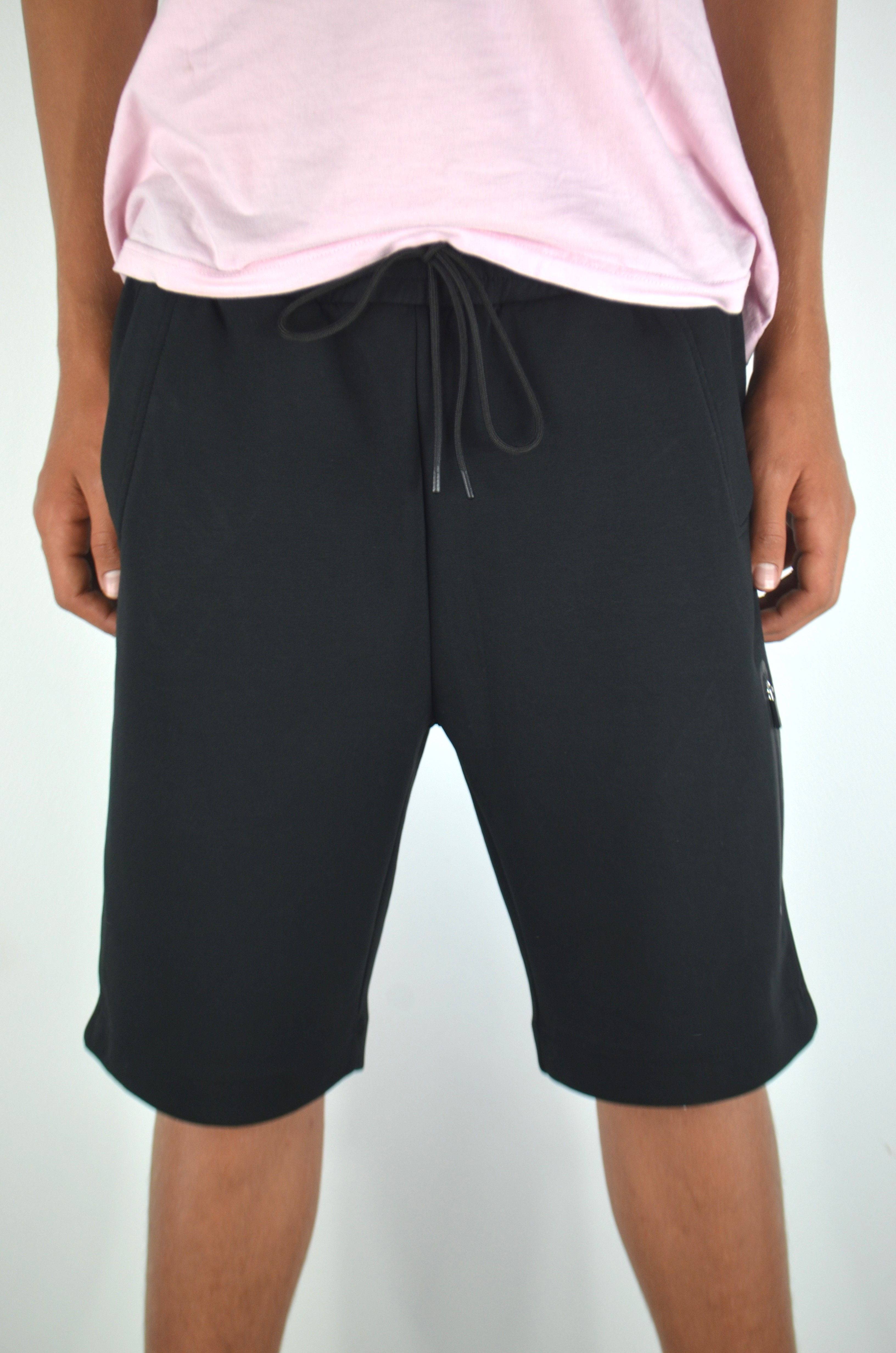 BLACK SHORTS