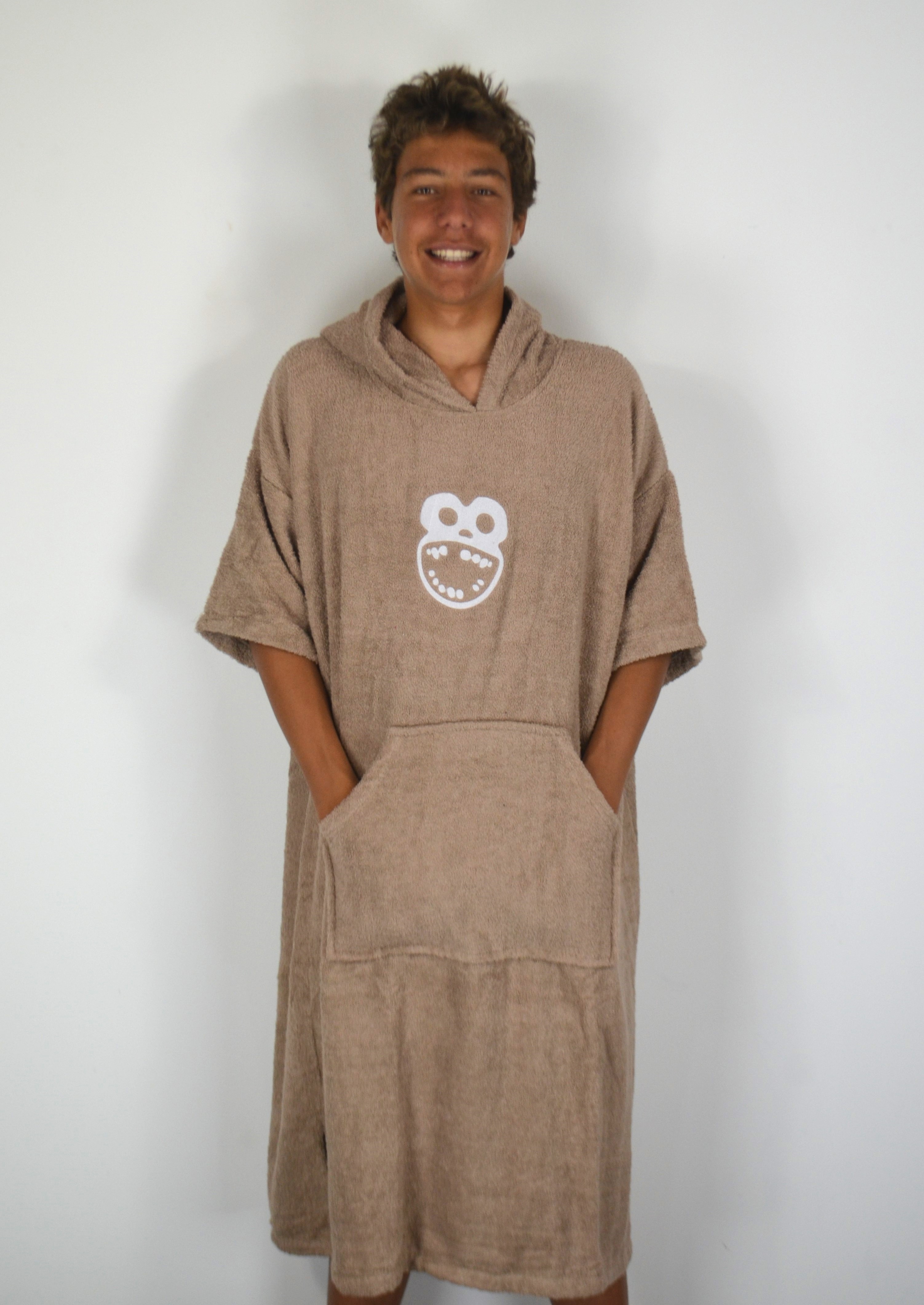 BEAGE PONCHO