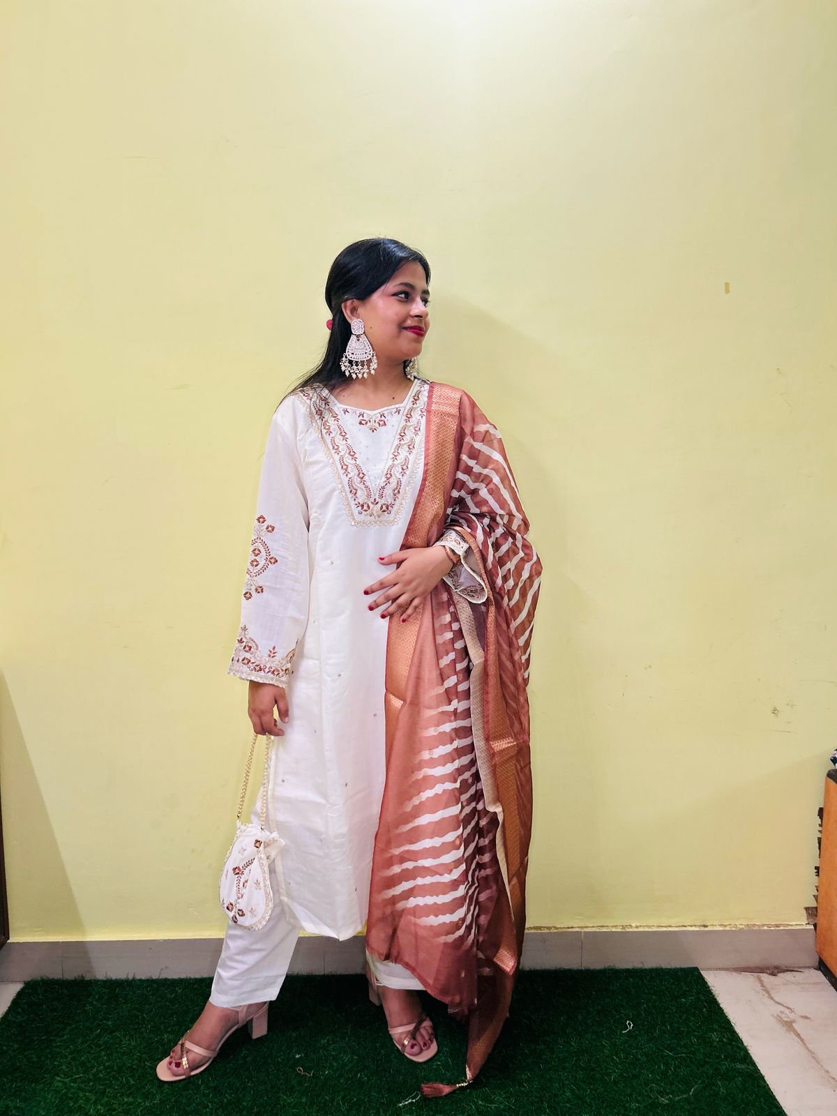 Embroidered White brown kurta set with dupatta and potli