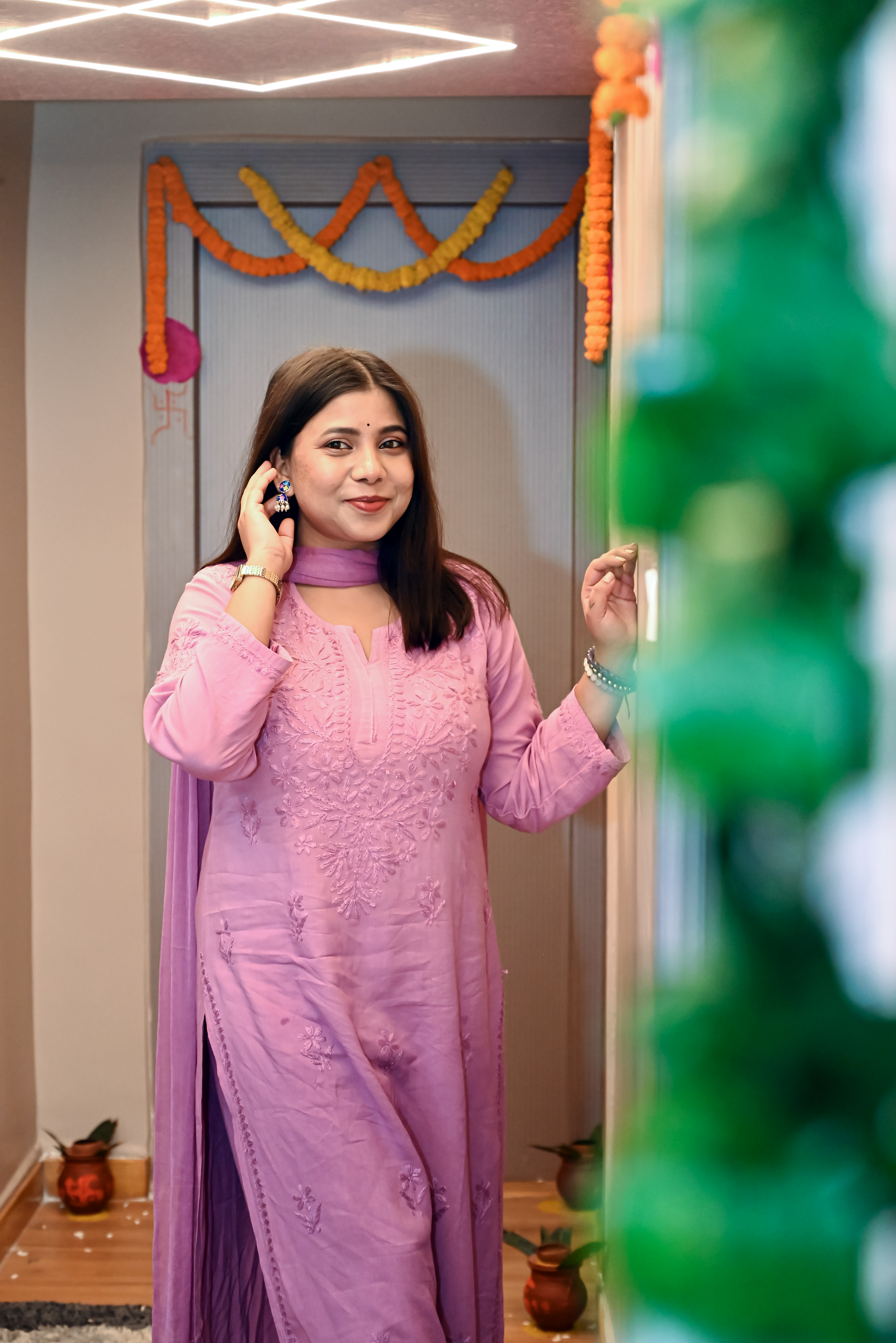 Varstraa Chikankari Long Kurta Set with Dupatta Soft Rayon Kurta Pink