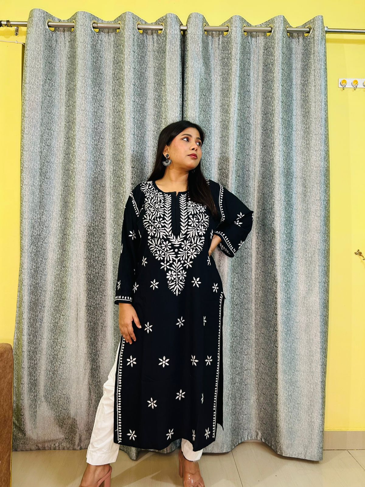 Chikankari Long Mulmul Kurta Black