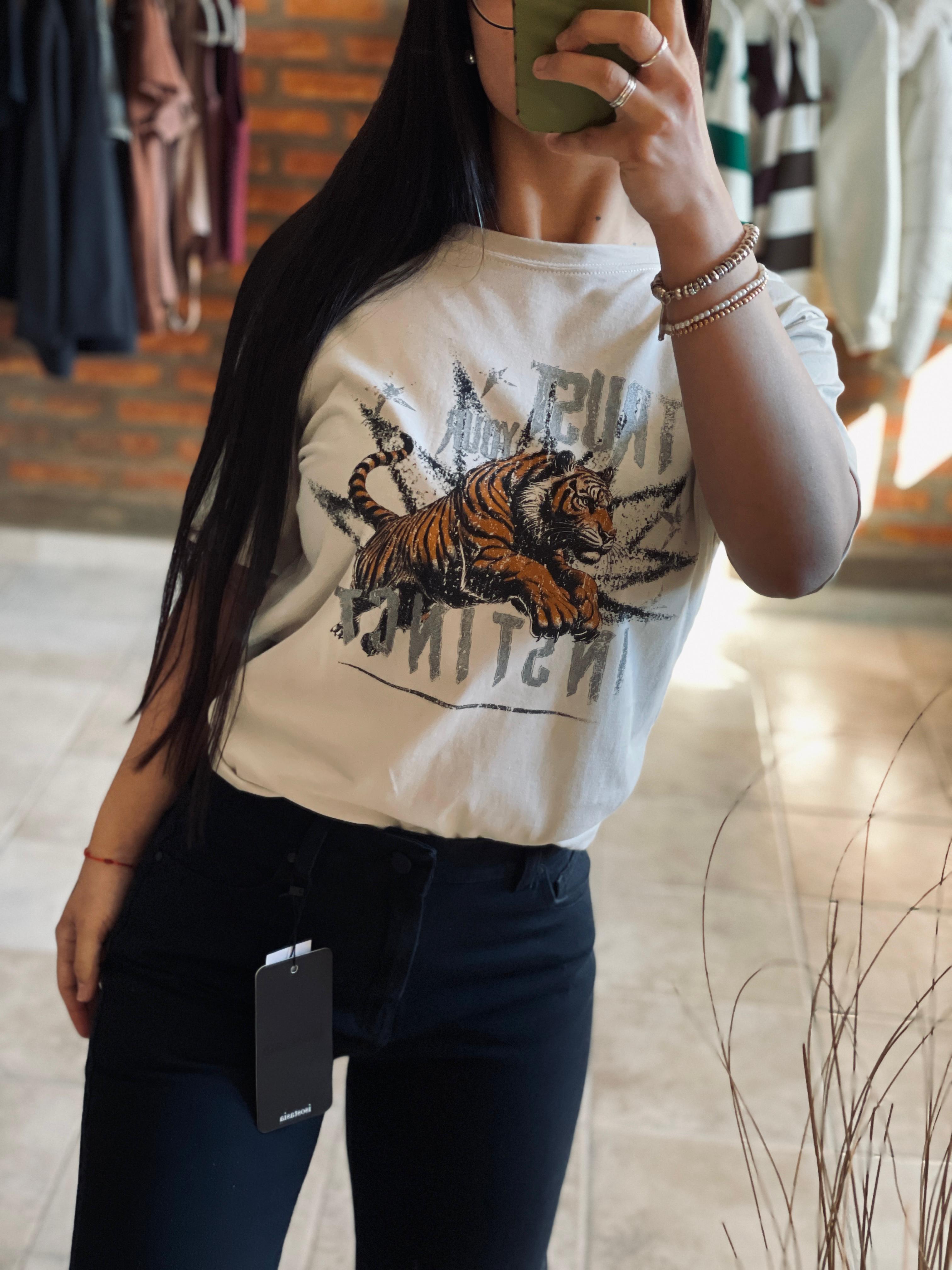 Remera Wonder