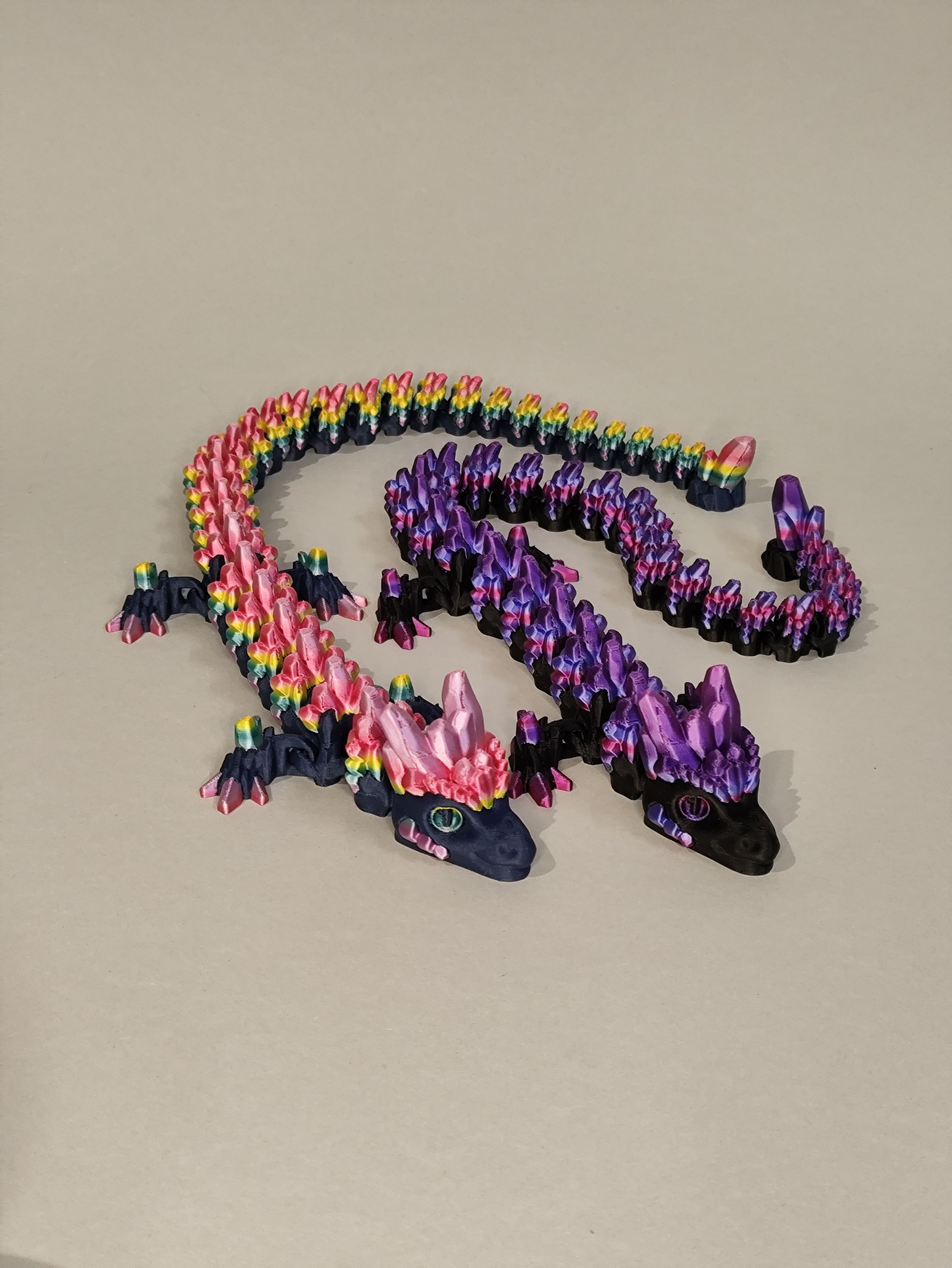 Drakoniukas akmens dvispalvis