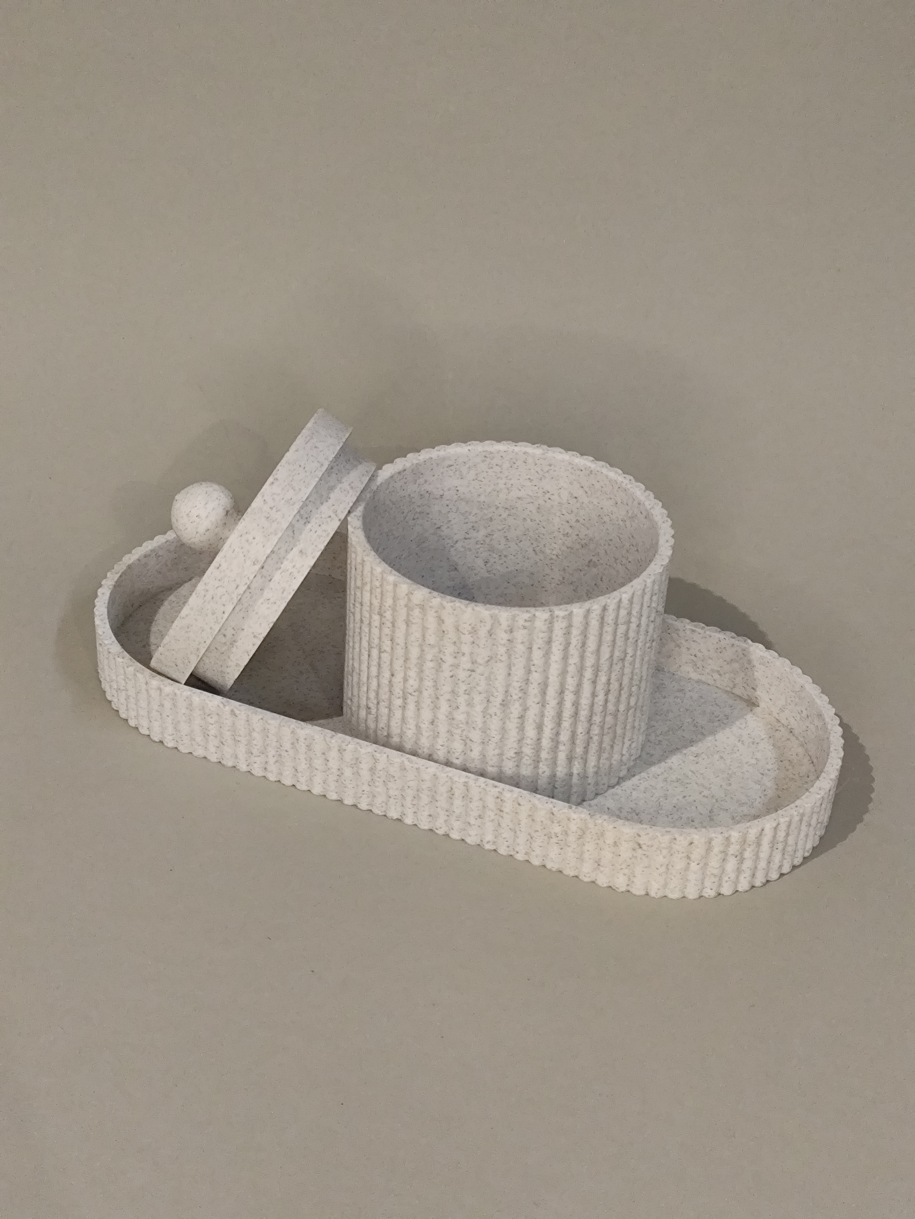 Minimalistiniai indeliai