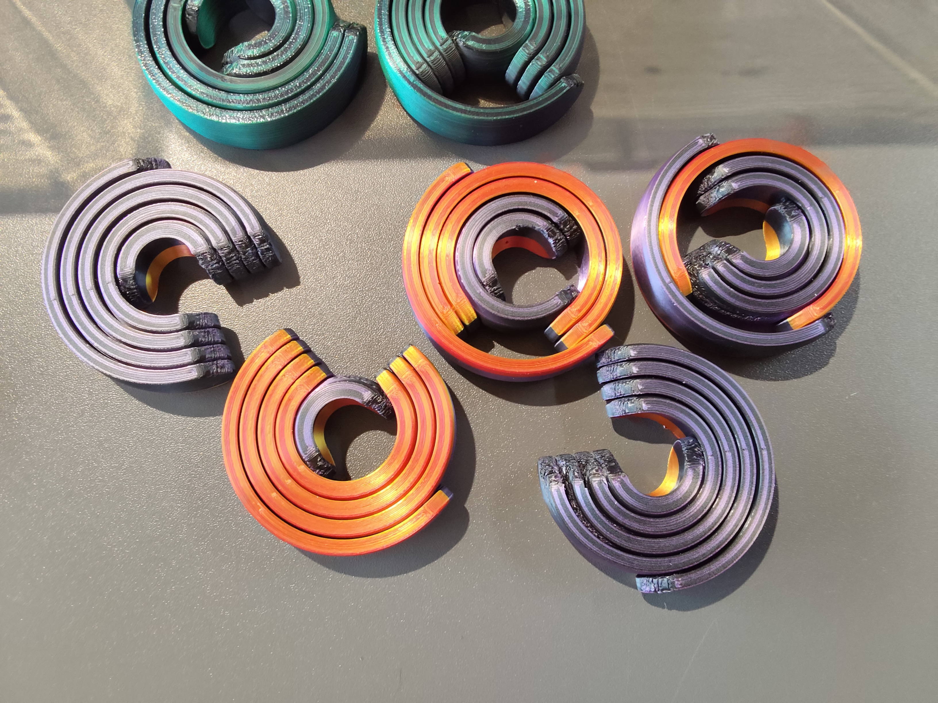 Suktukai su defektais