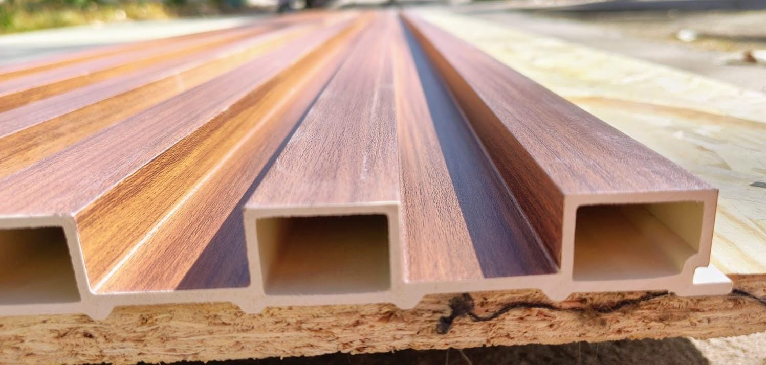 Panel WPC 3 Ranuras - Modelo Márquez 3 LK6028