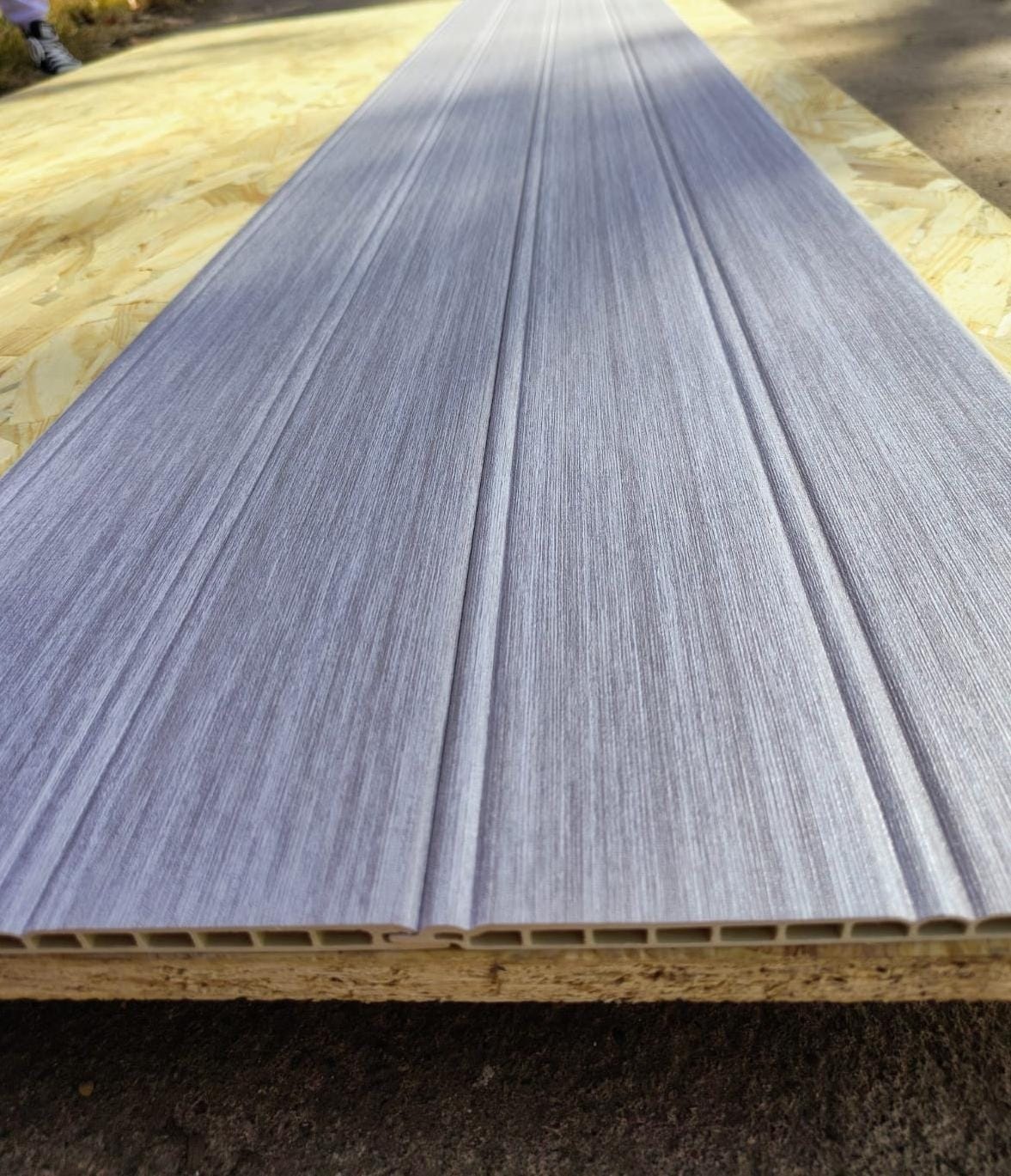 Panel WPC Plano - Modelo Aura LK1007