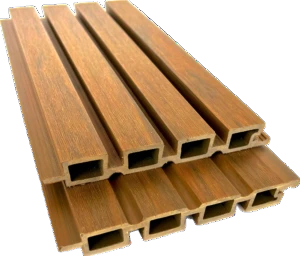 Panel WPC Exterior - Modelo Teak (Símil Madera Natural)