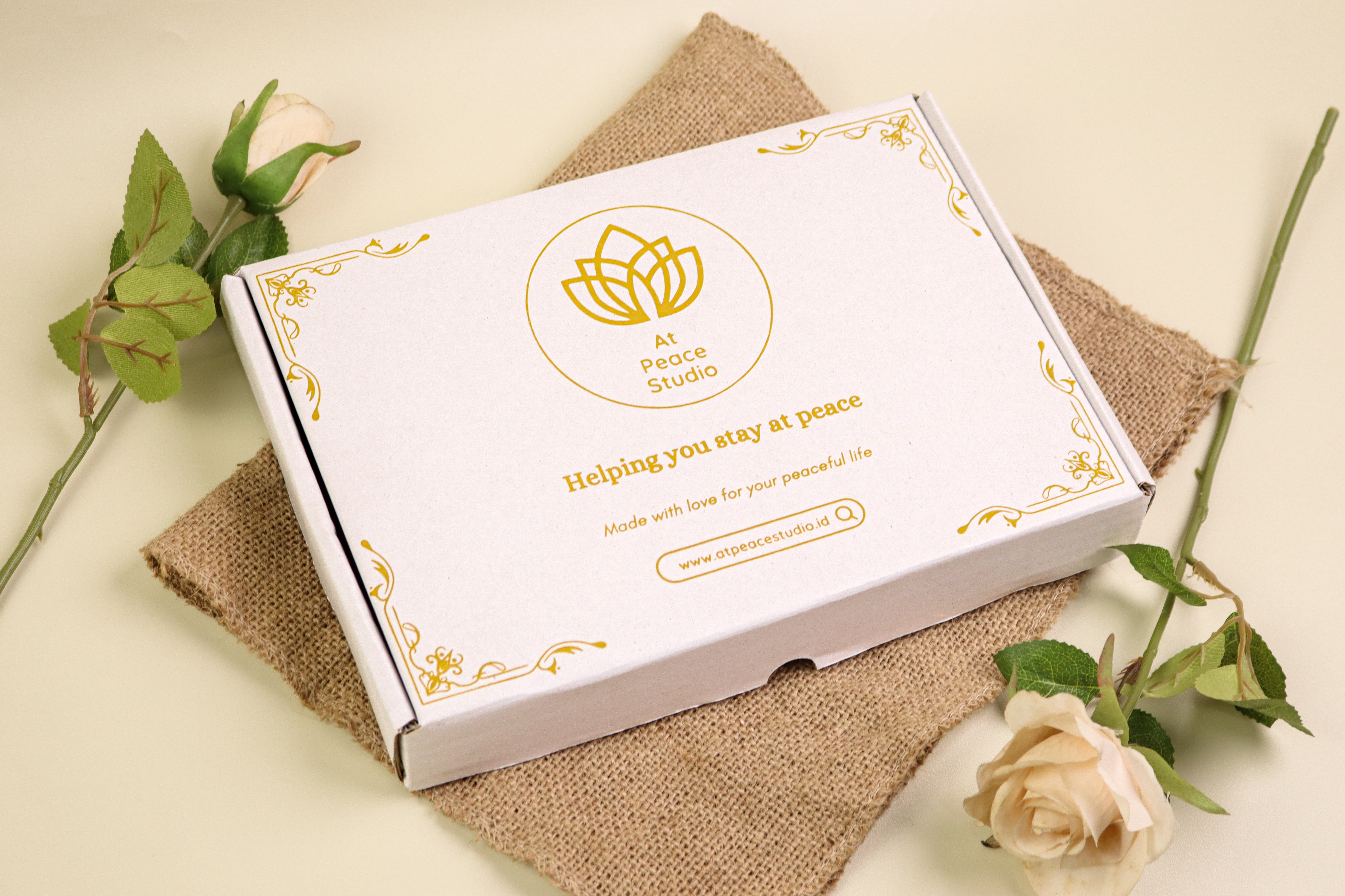 2-in-1 Coloring & Journaling Book: Living with Gratitude