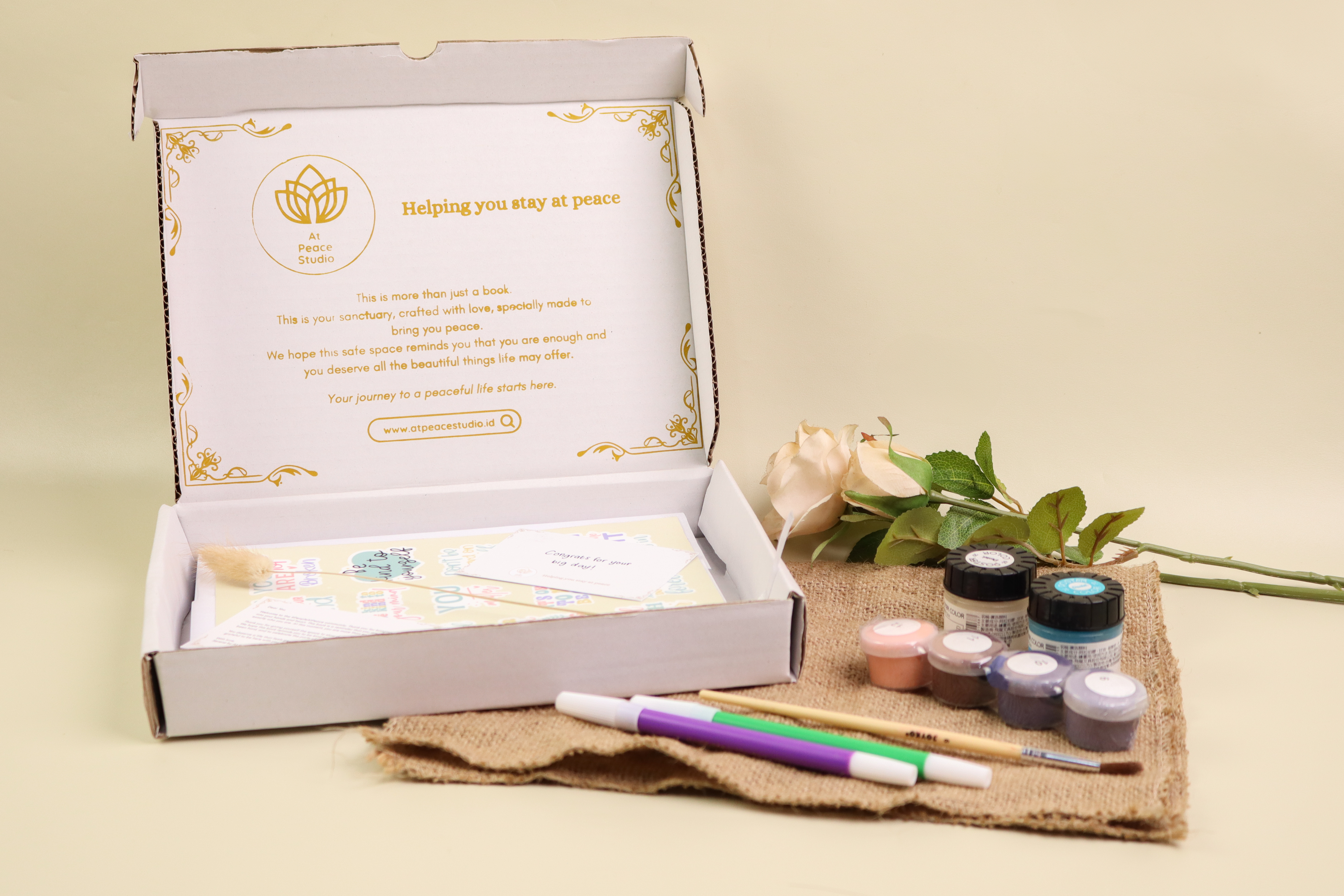 2-in-1 Coloring & Journaling Book: Living with Gratitude