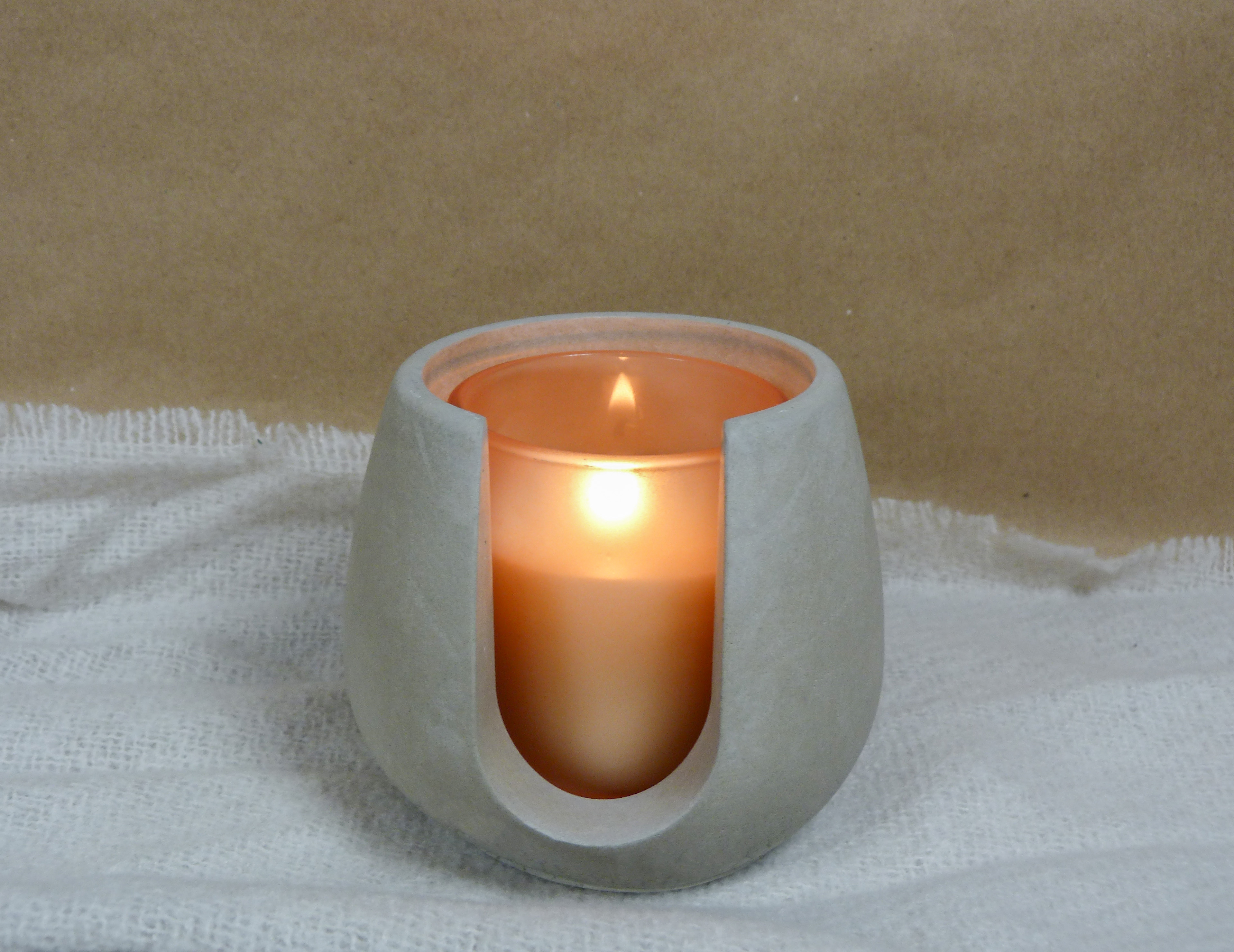 Cone-shaped Plant Holder