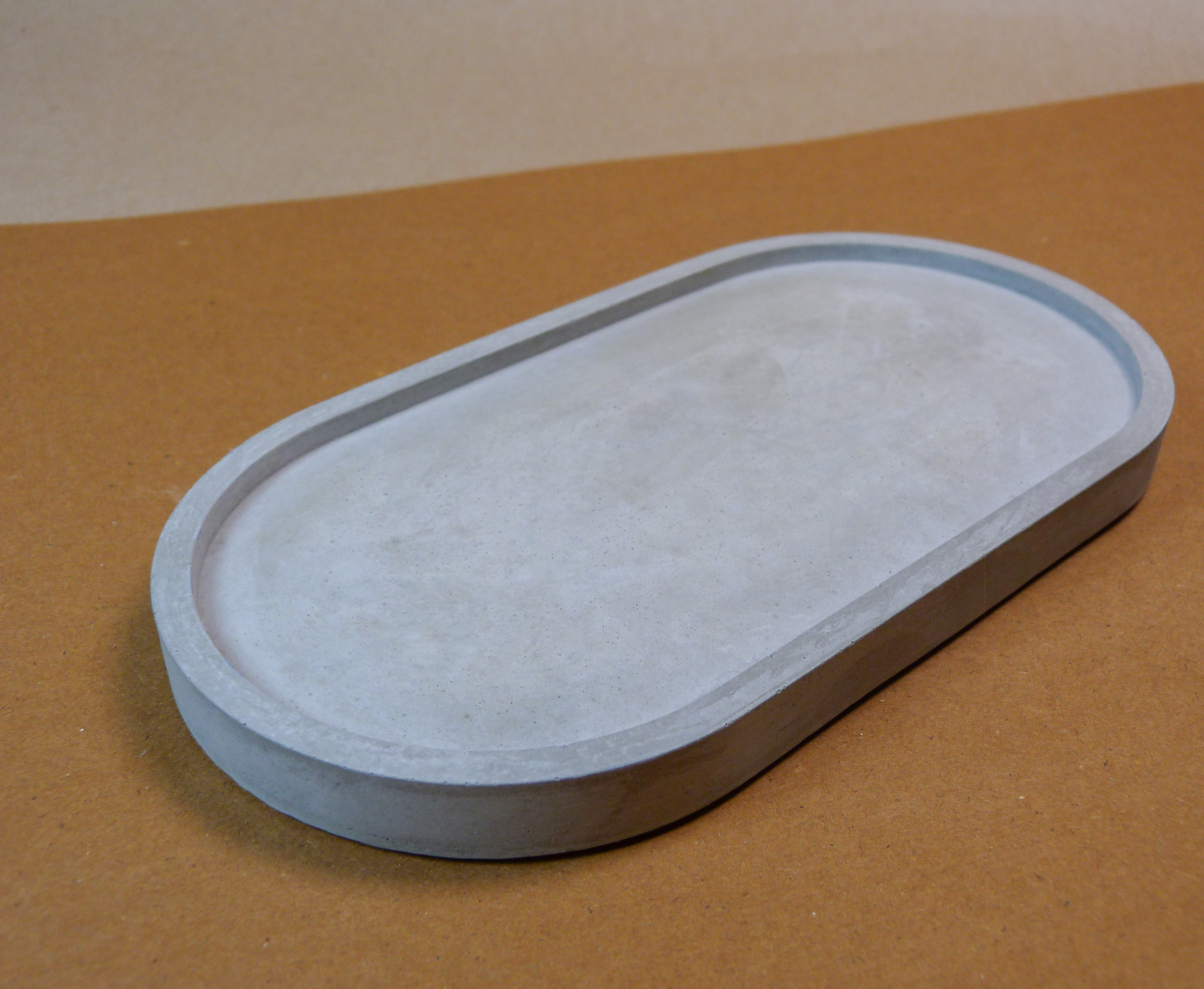 Elliptical Shape Tray