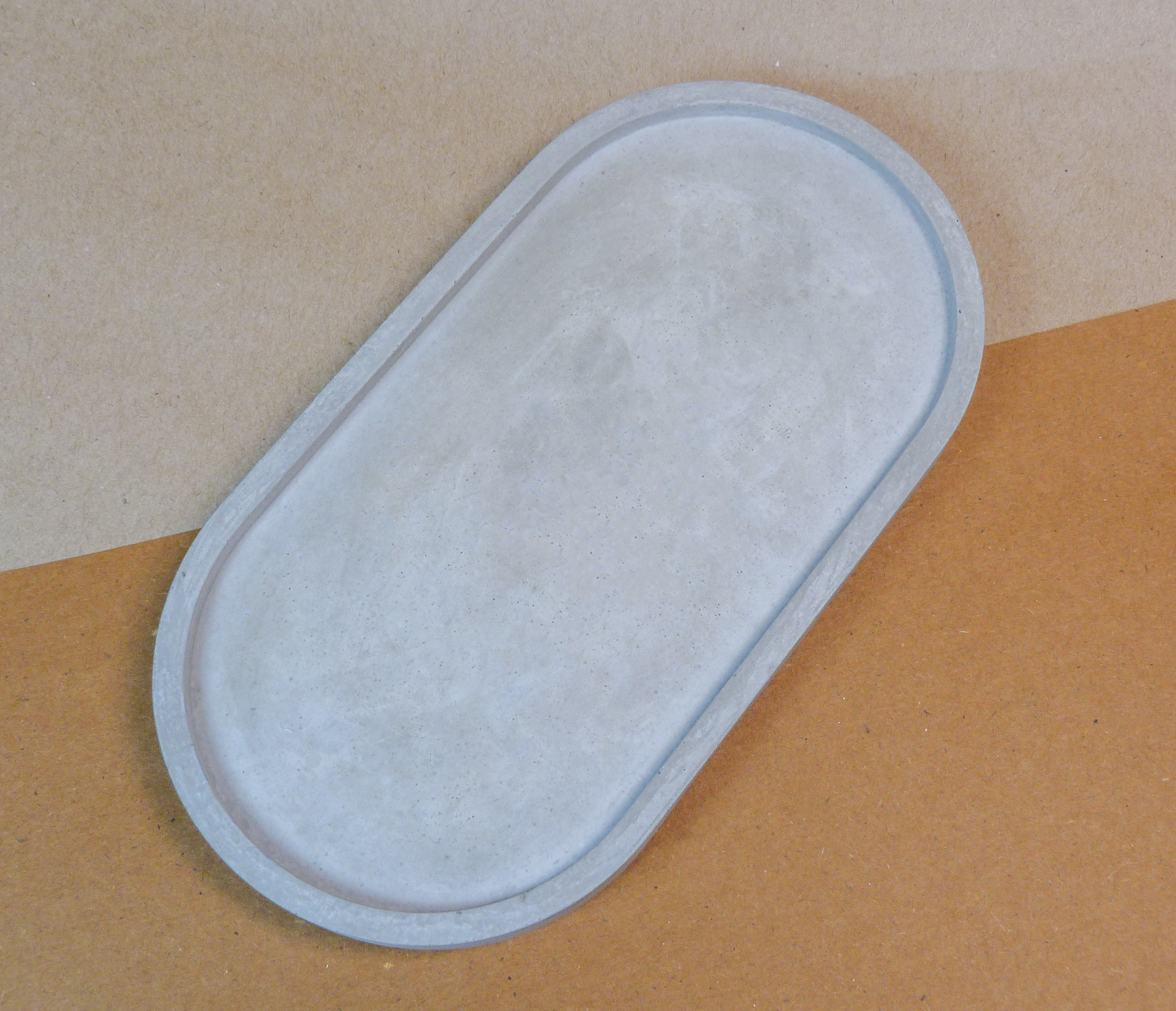 Elliptical Shape Tray