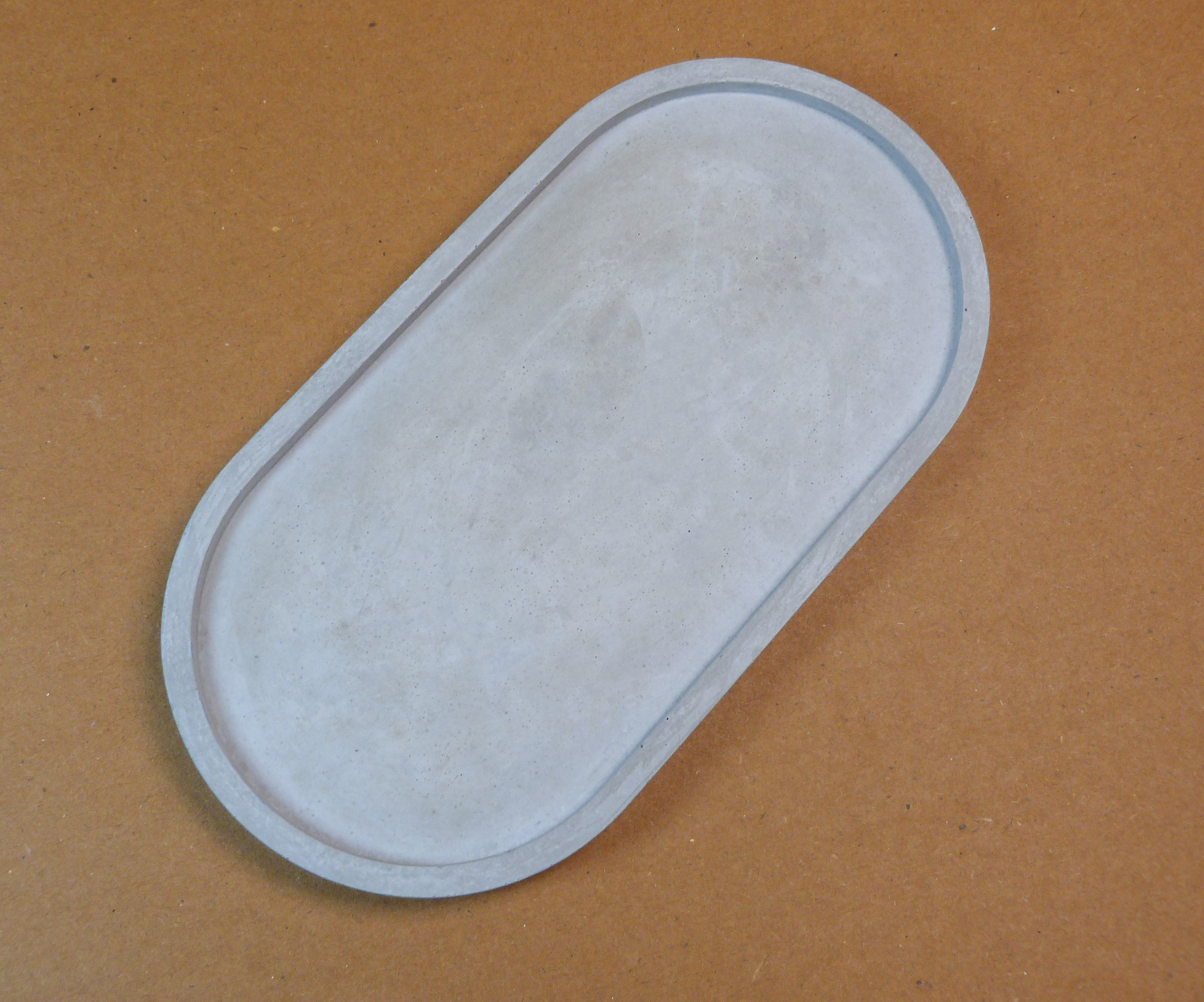 Elliptical Shape Tray