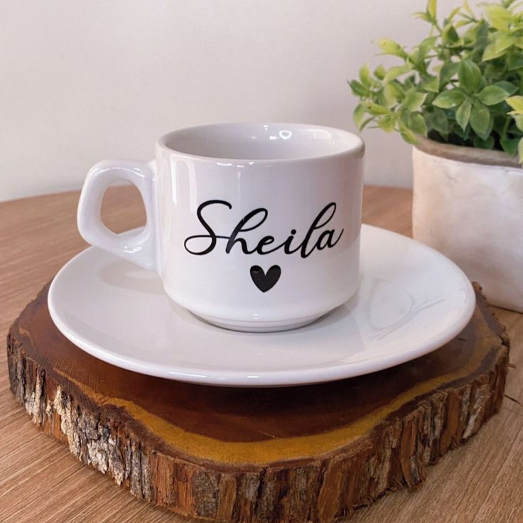 Xicara de Cafézinho Branca 75ml com Pires