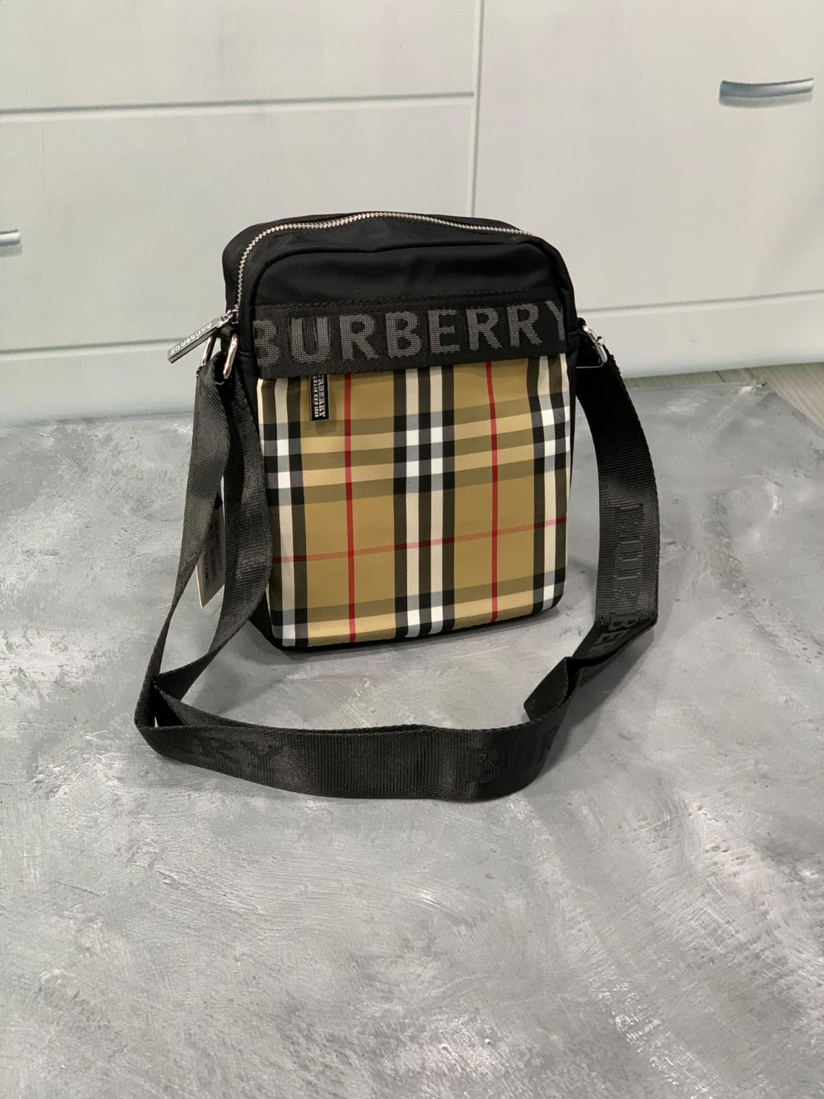 Carriel  Burberry
