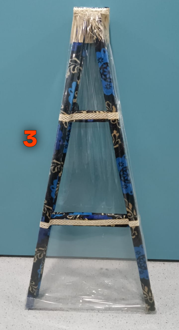 Traditional Yemeni Mashageb Bukhoor Clothes Steaming Stand Foldable Wooden Frame