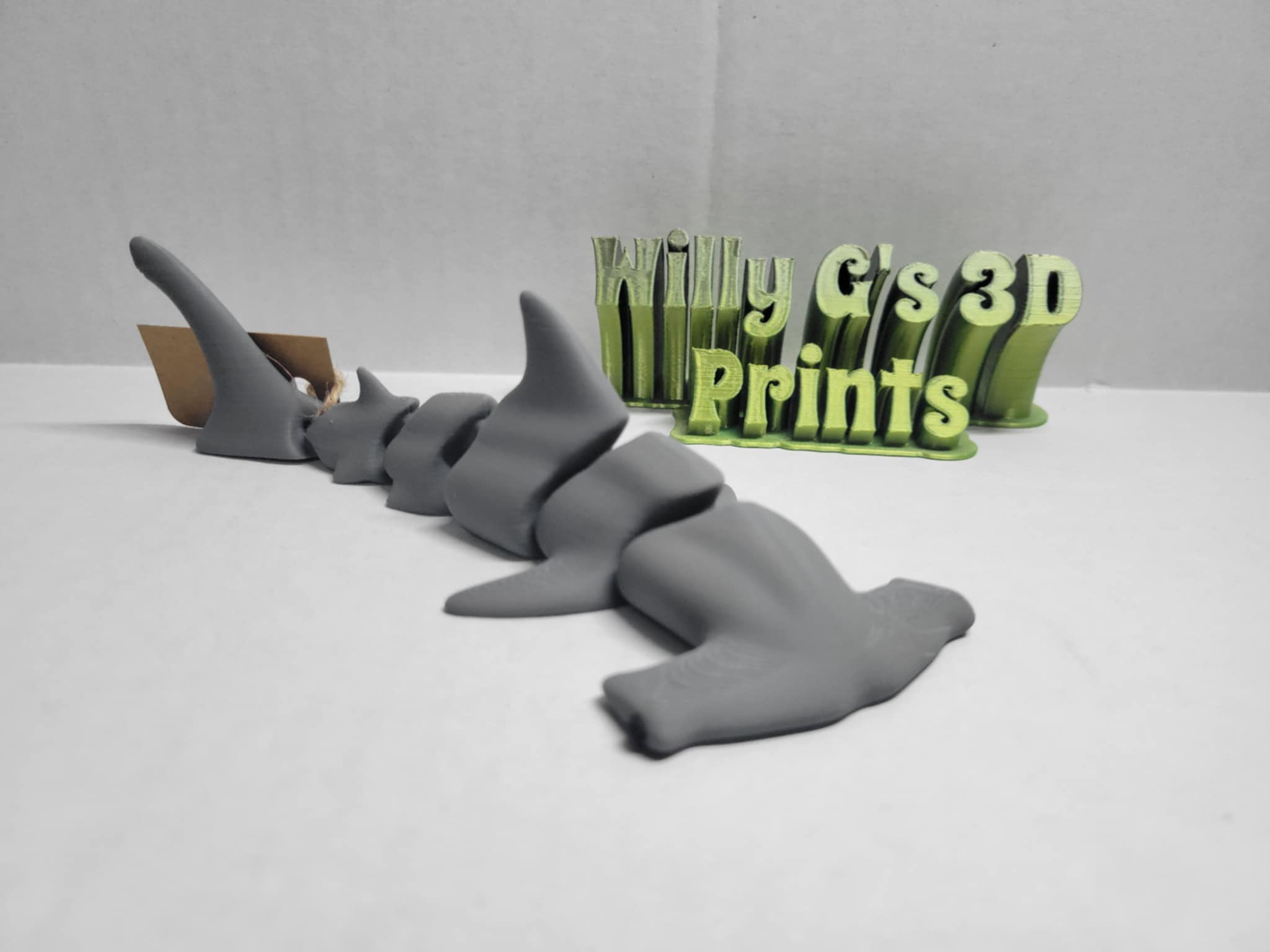 3D Printed Articulated Hammerhead Shark