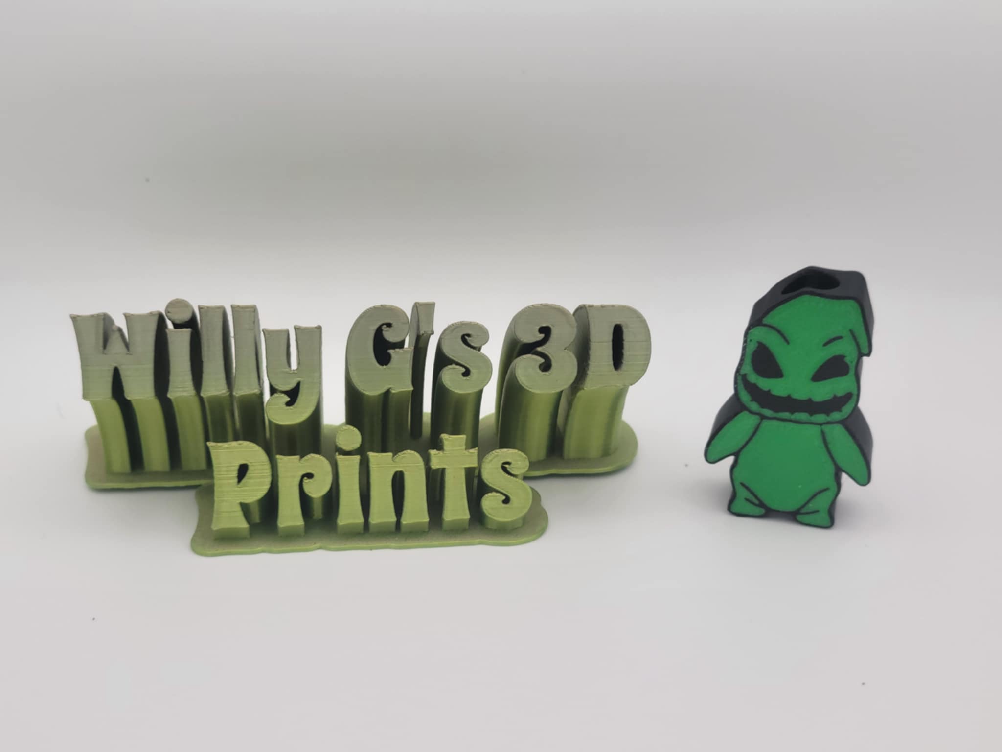 Holiday Stanley Cup Streaw Buddies